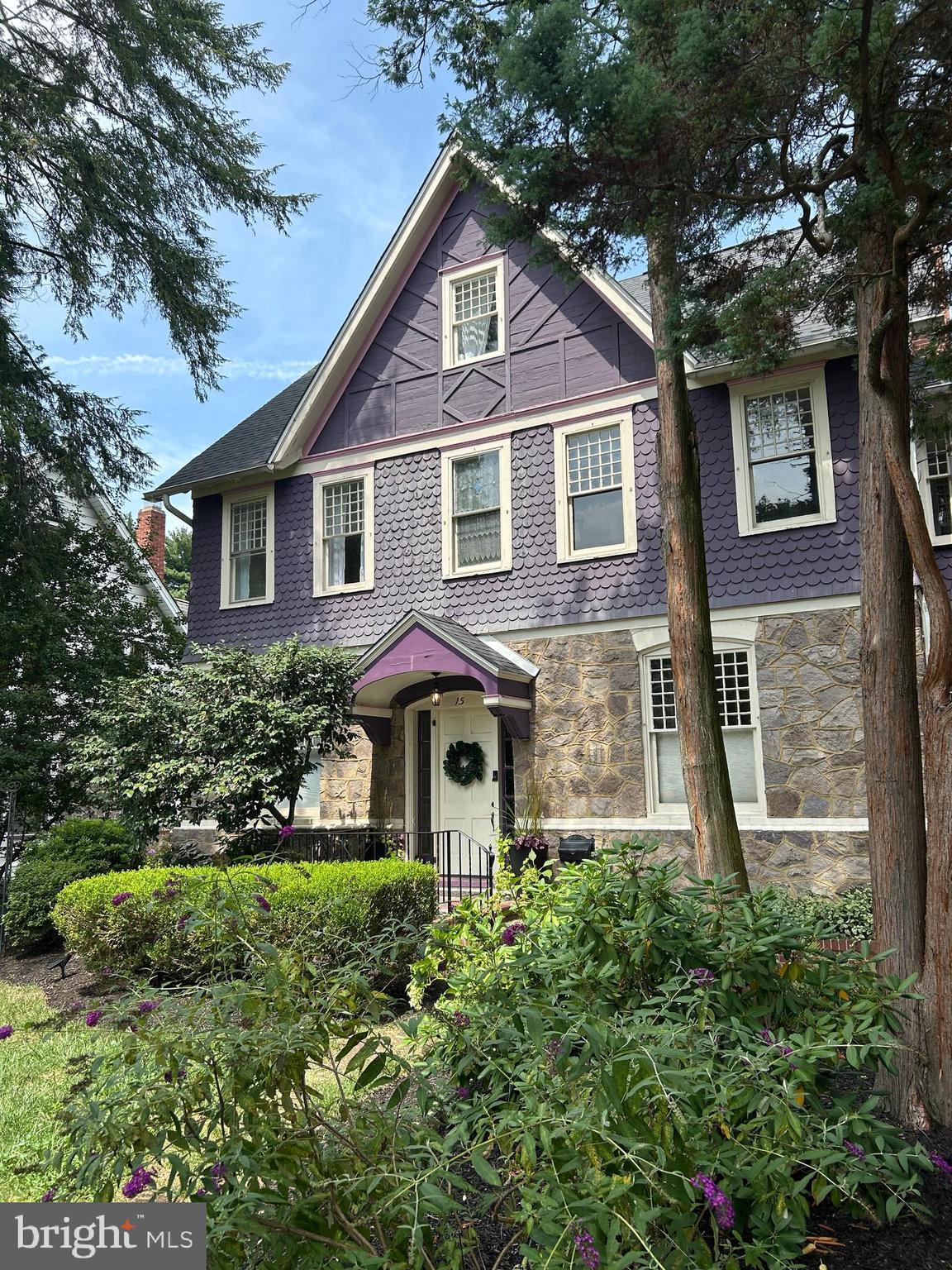 15 W WALNUT AVENUE