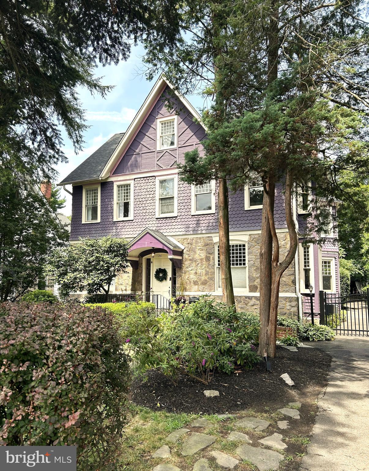 15 W WALNUT AVENUE