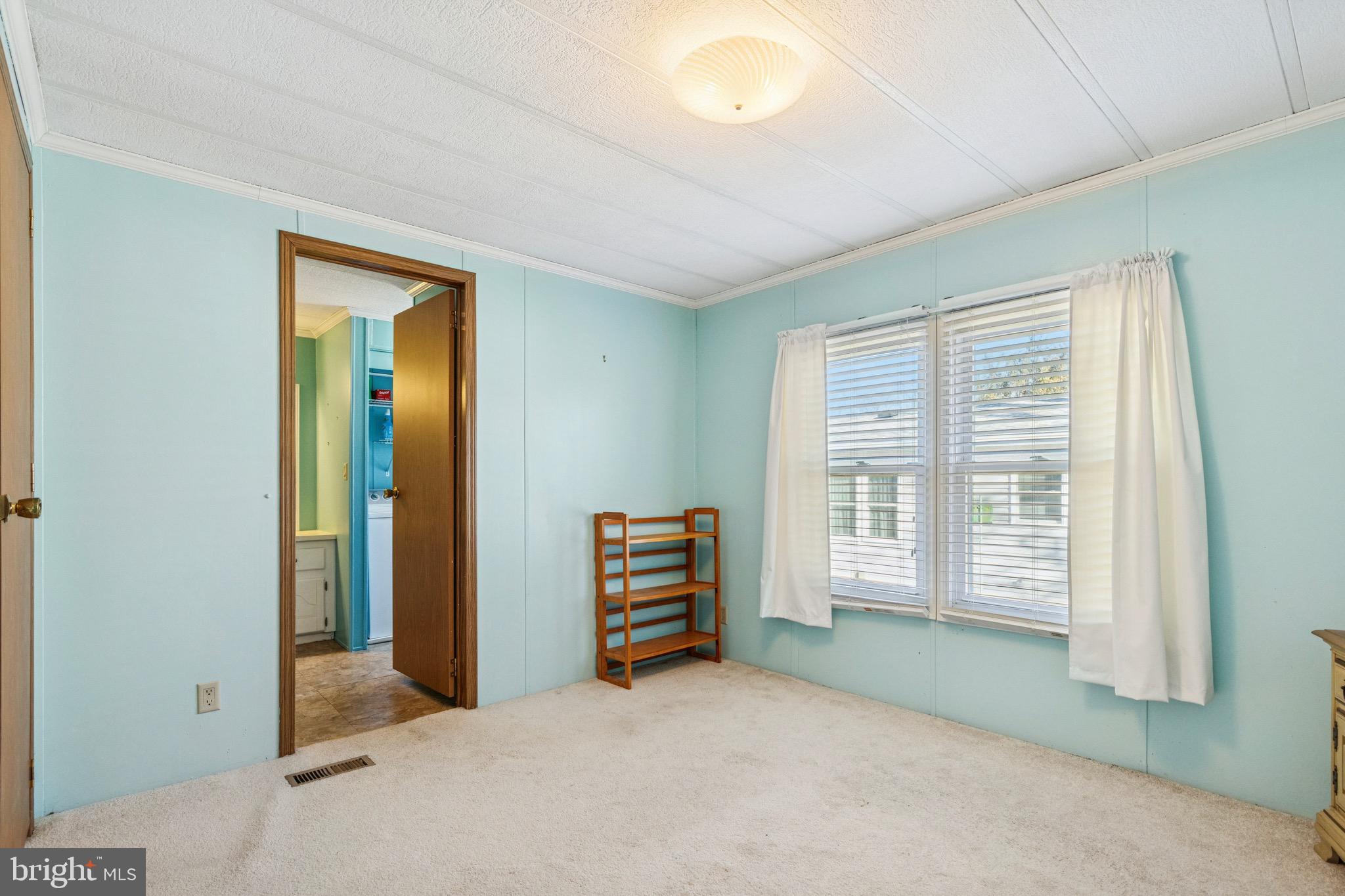 NESHAMINY FALLS - Residential