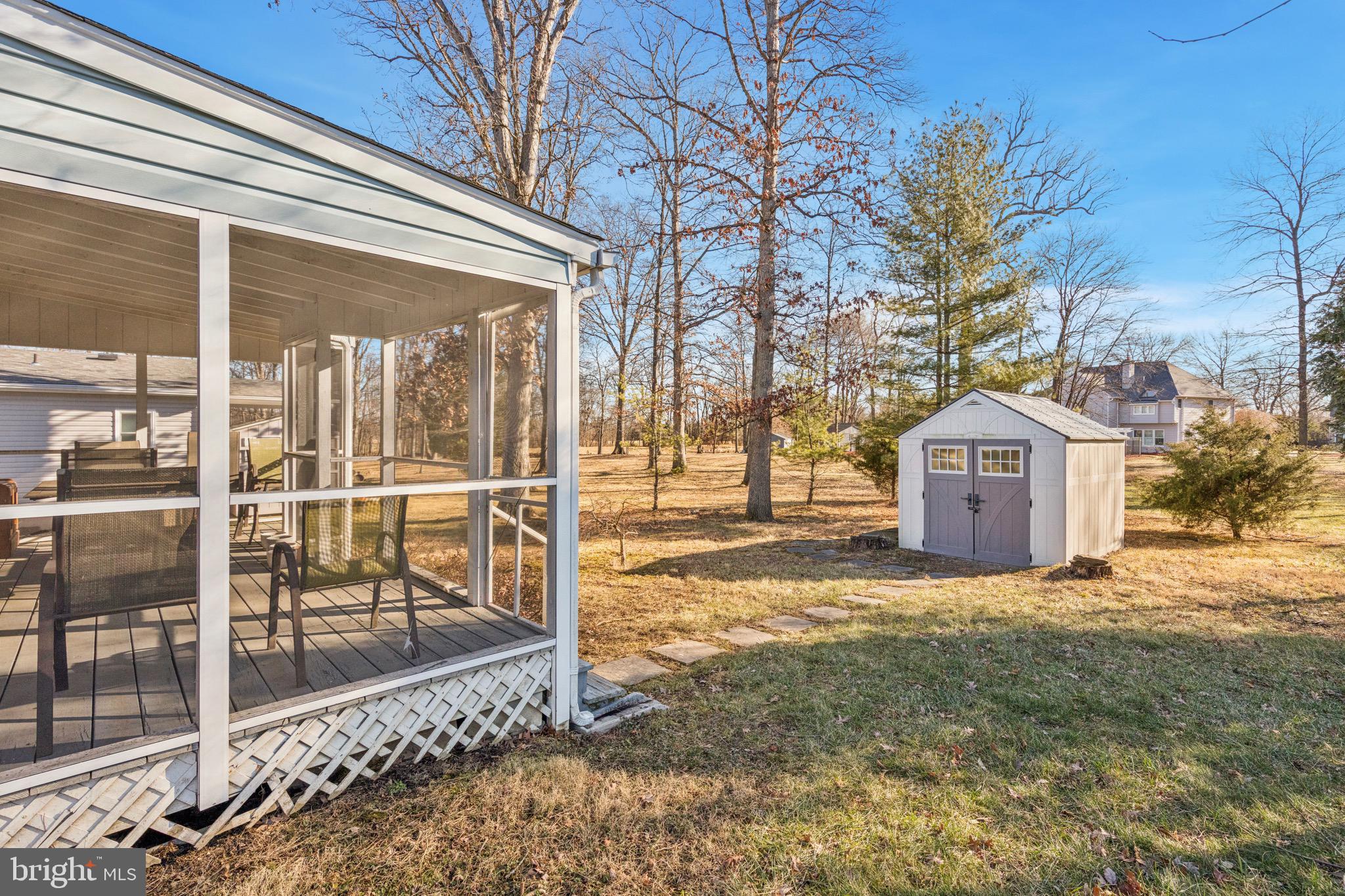 NESHAMINY FALLS - Residential