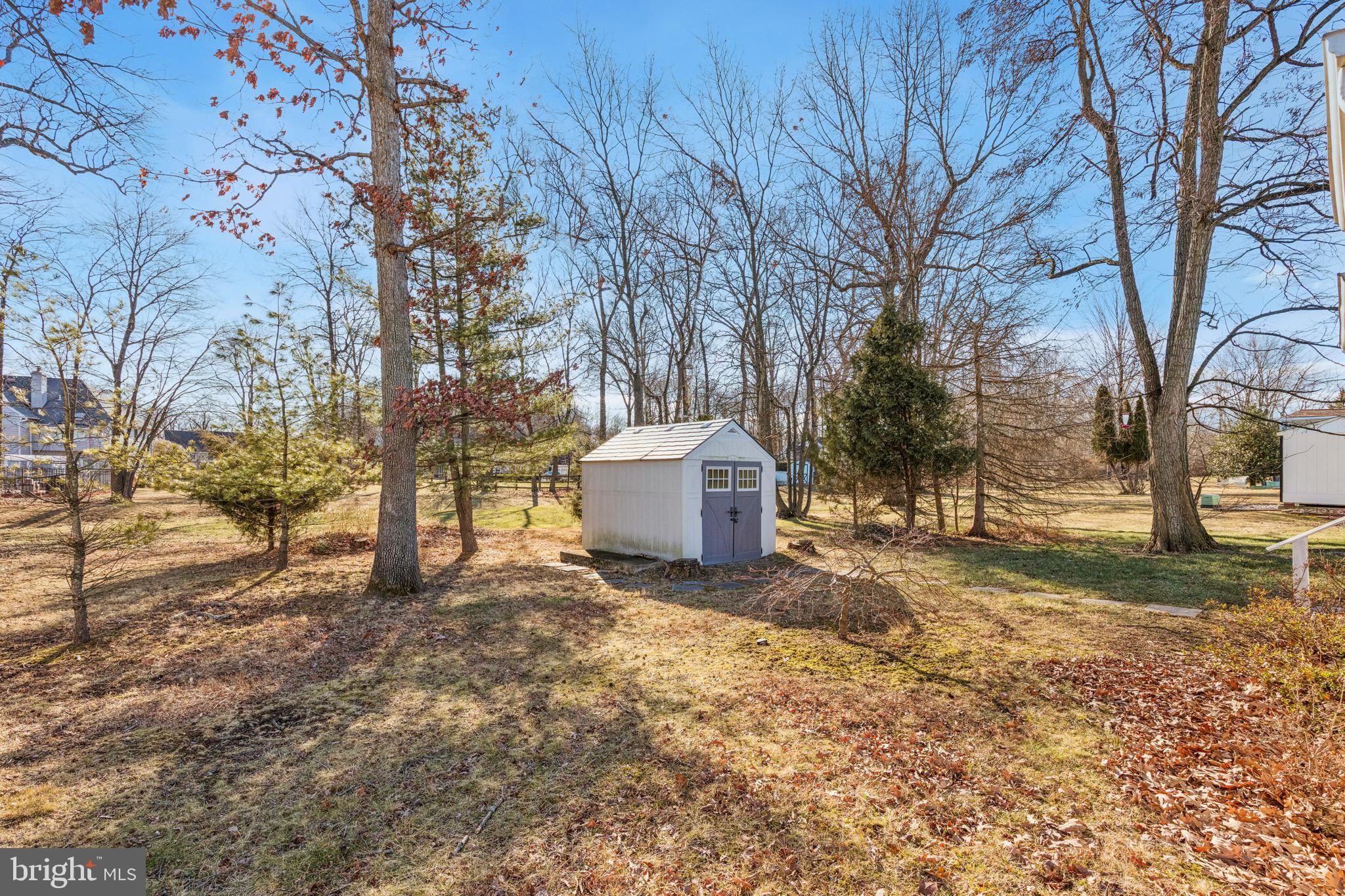 NESHAMINY FALLS - Residential