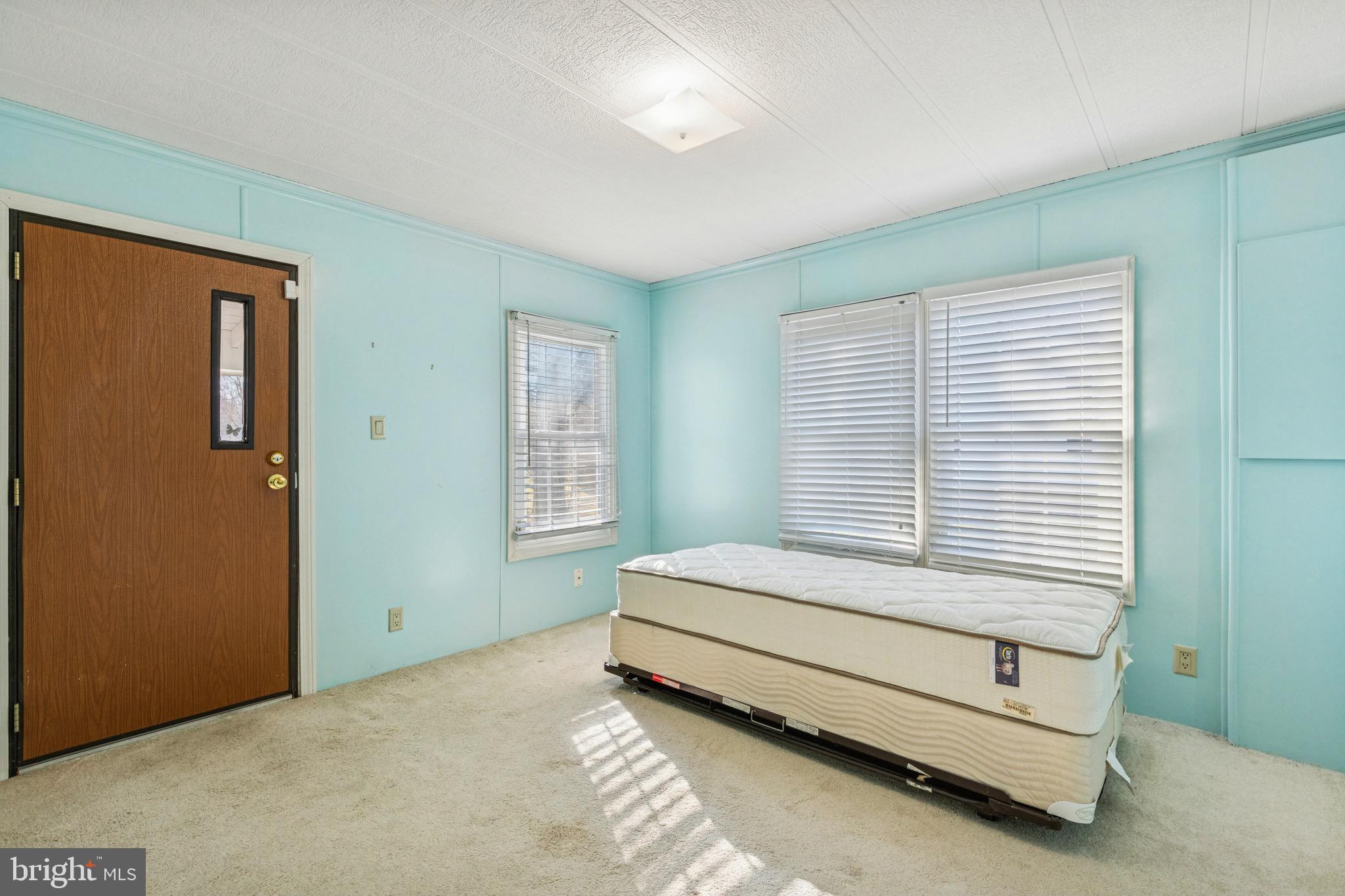 NESHAMINY FALLS - Residential