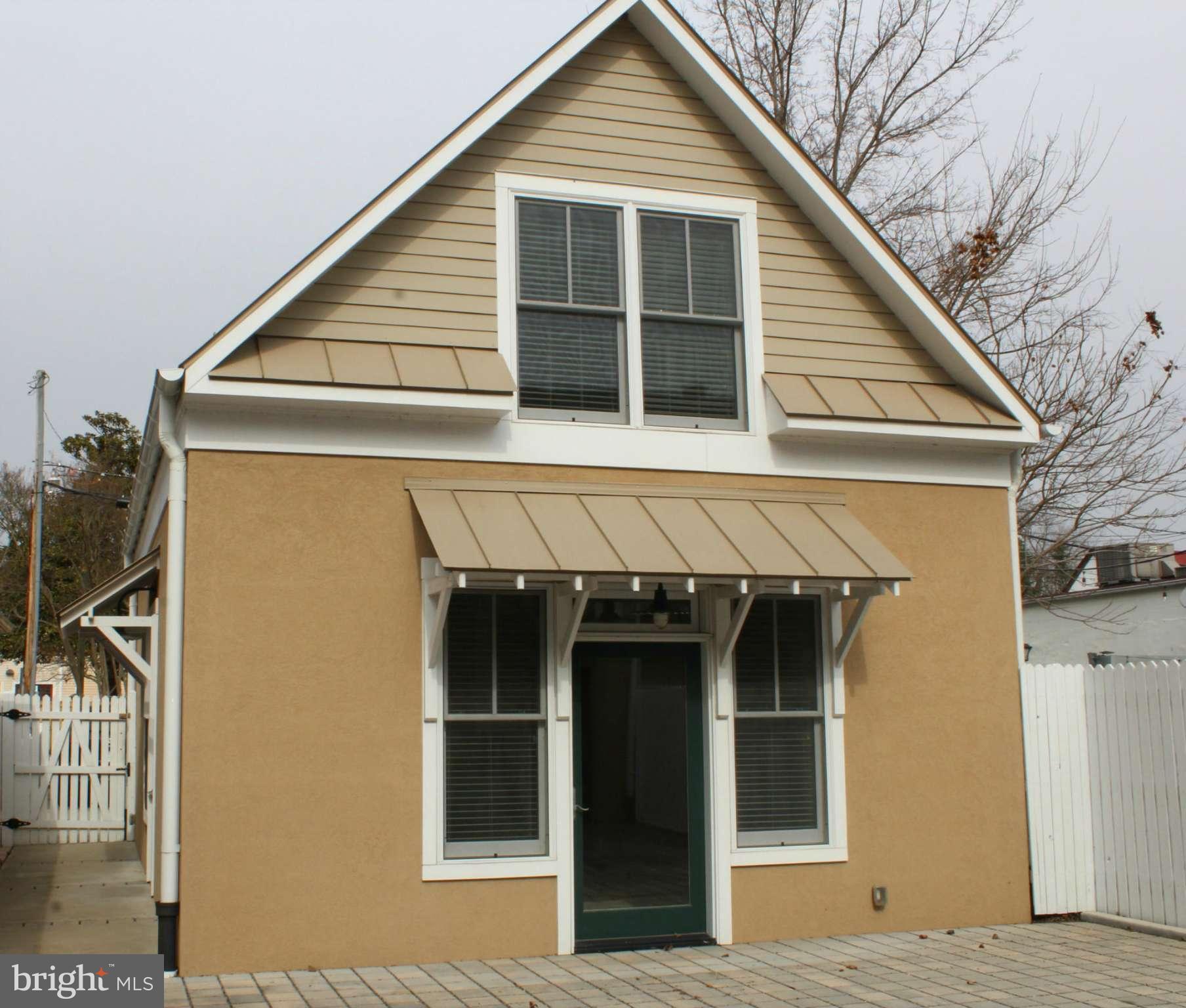 DOWNTOWN FREDERICKSBURG - Residential Lease