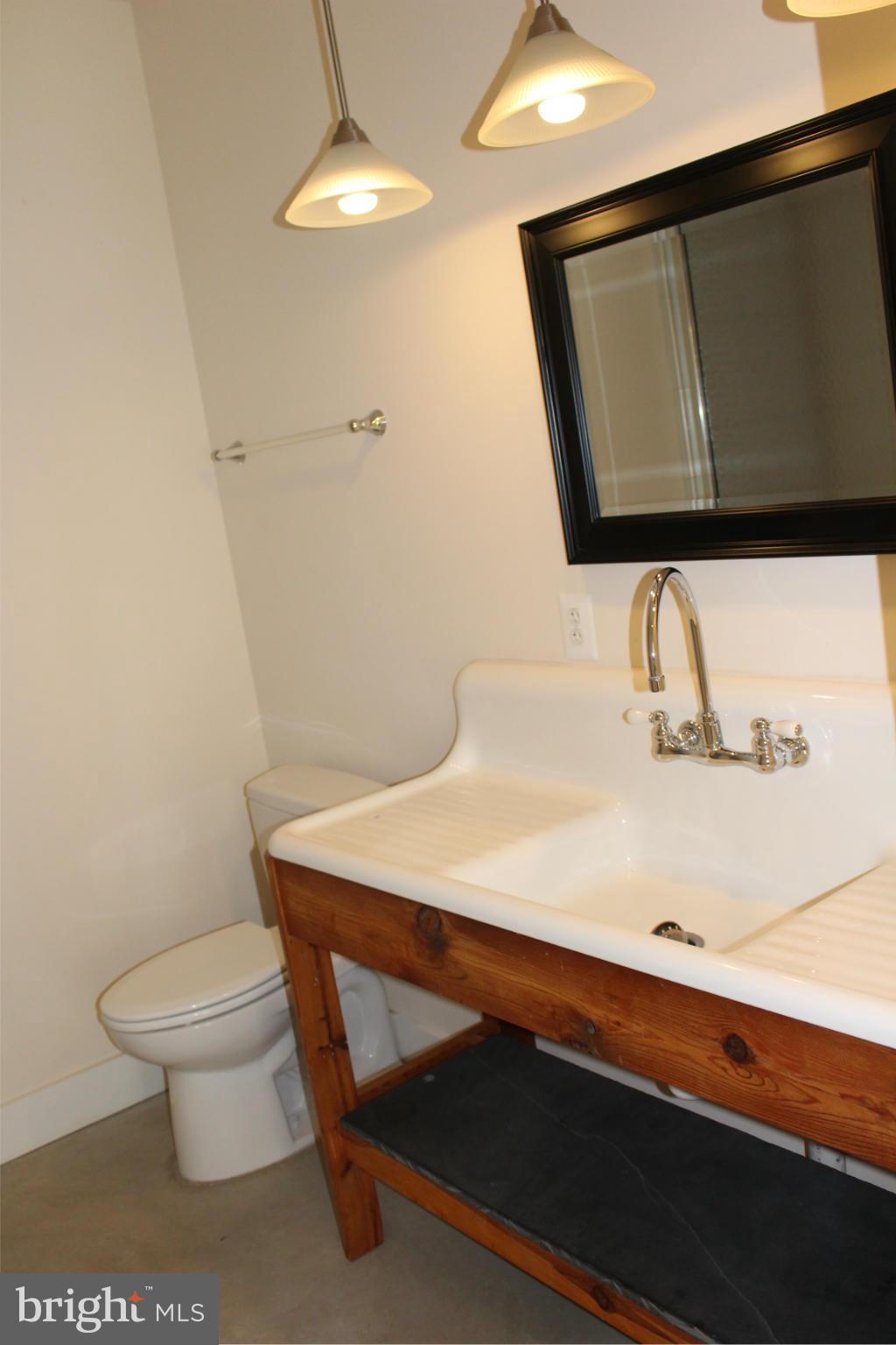 DOWNTOWN FREDERICKSBURG - Residential Lease