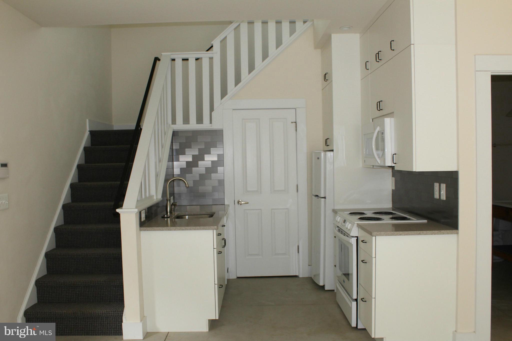 DOWNTOWN FREDERICKSBURG - Residential Lease