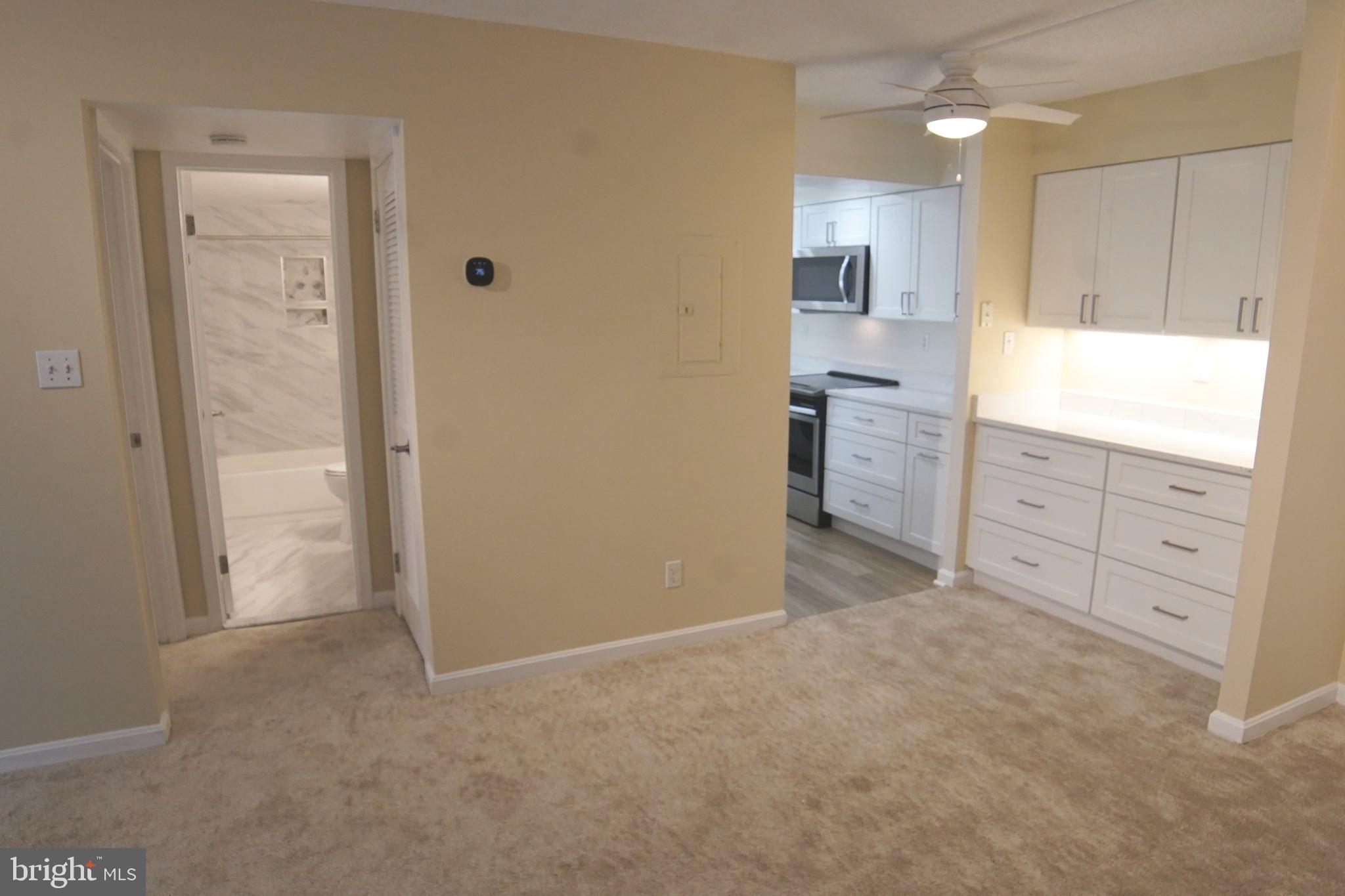 THE PLAZA - Residential Lease