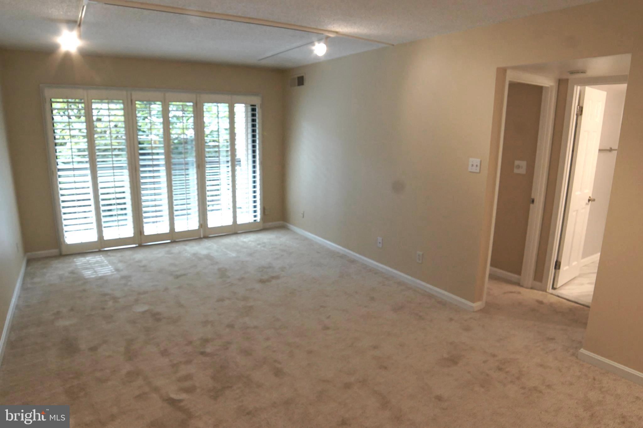 THE PLAZA - Residential Lease