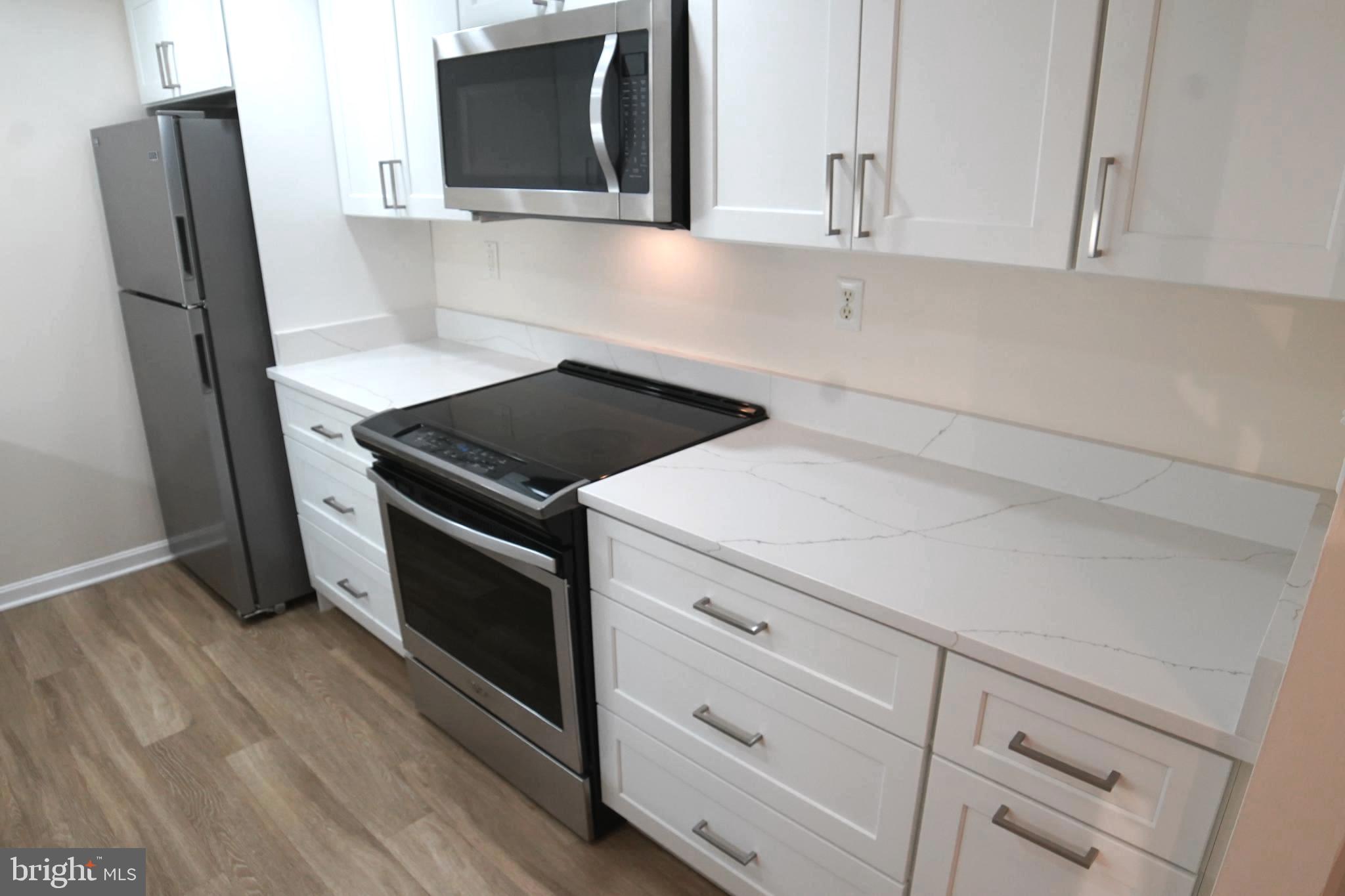 THE PLAZA - Residential Lease