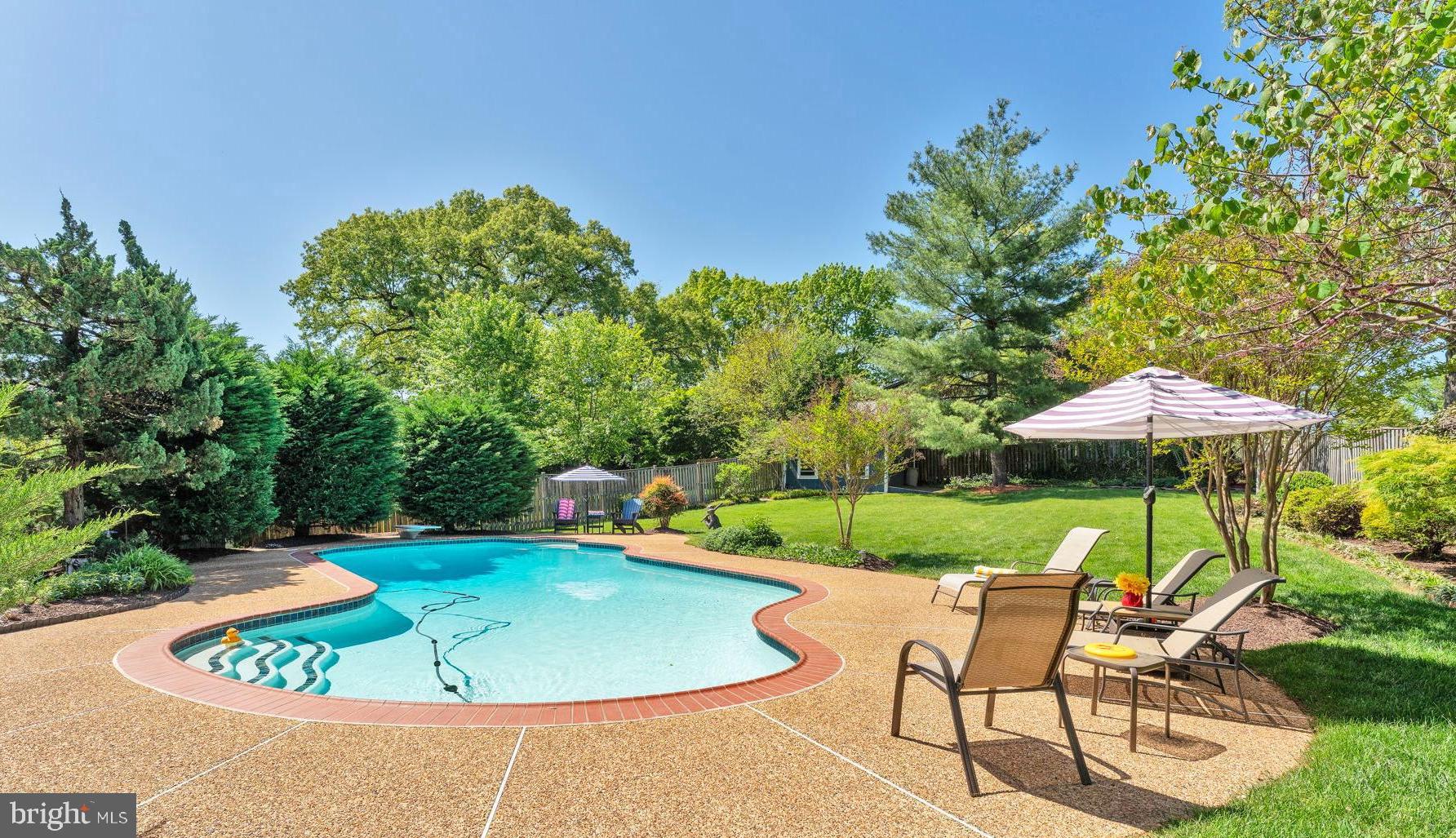 VIENNA WOODS - Residential