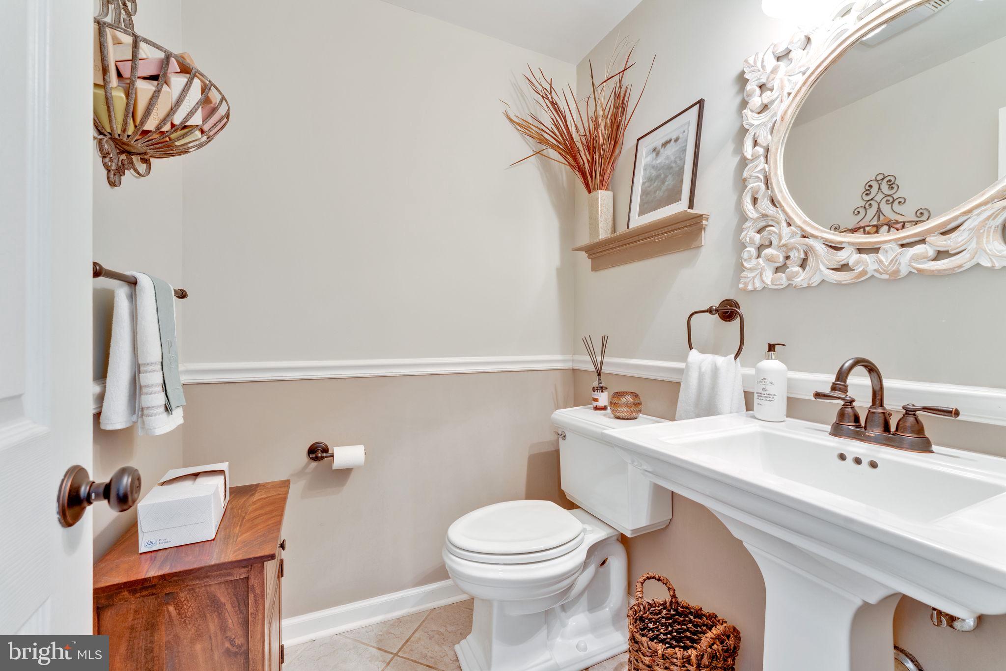 VIENNA WOODS - Residential