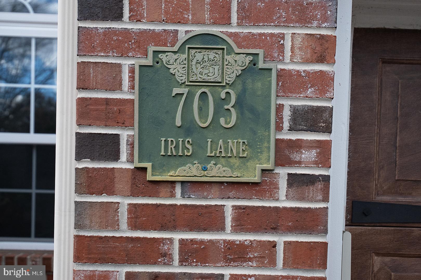 OLD MILL POINTE - Residential