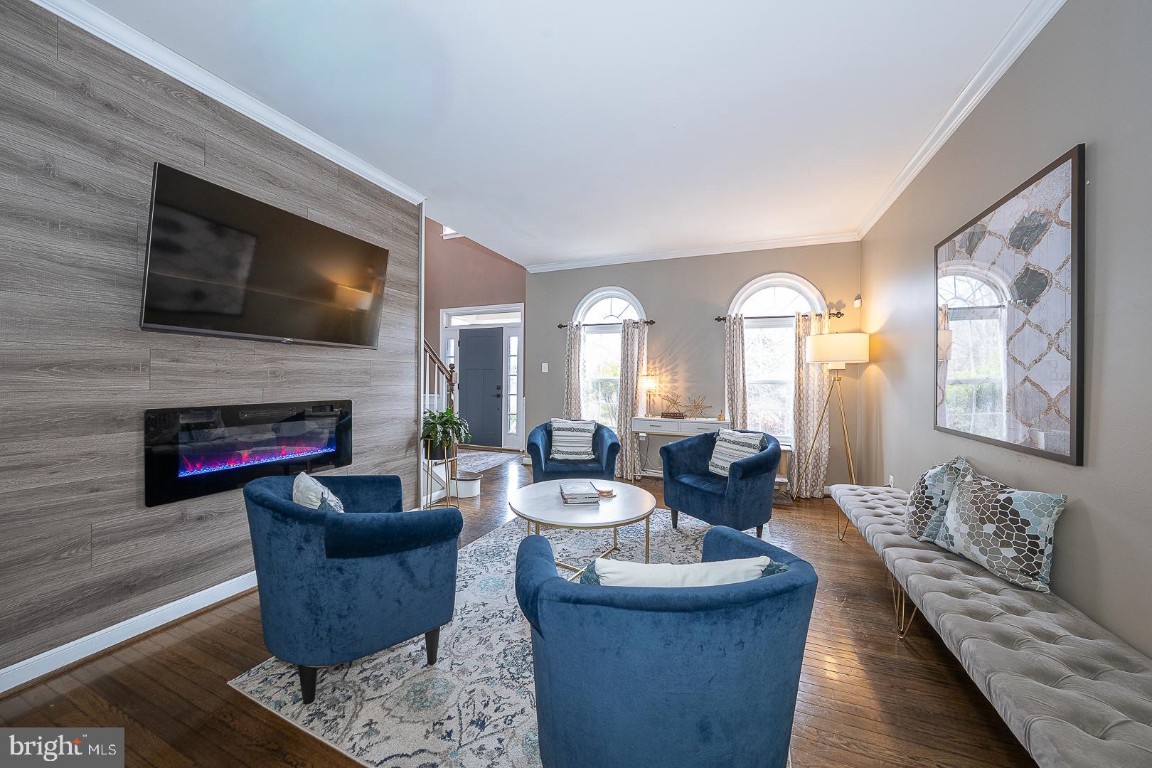 OLD MILL POINTE - Residential