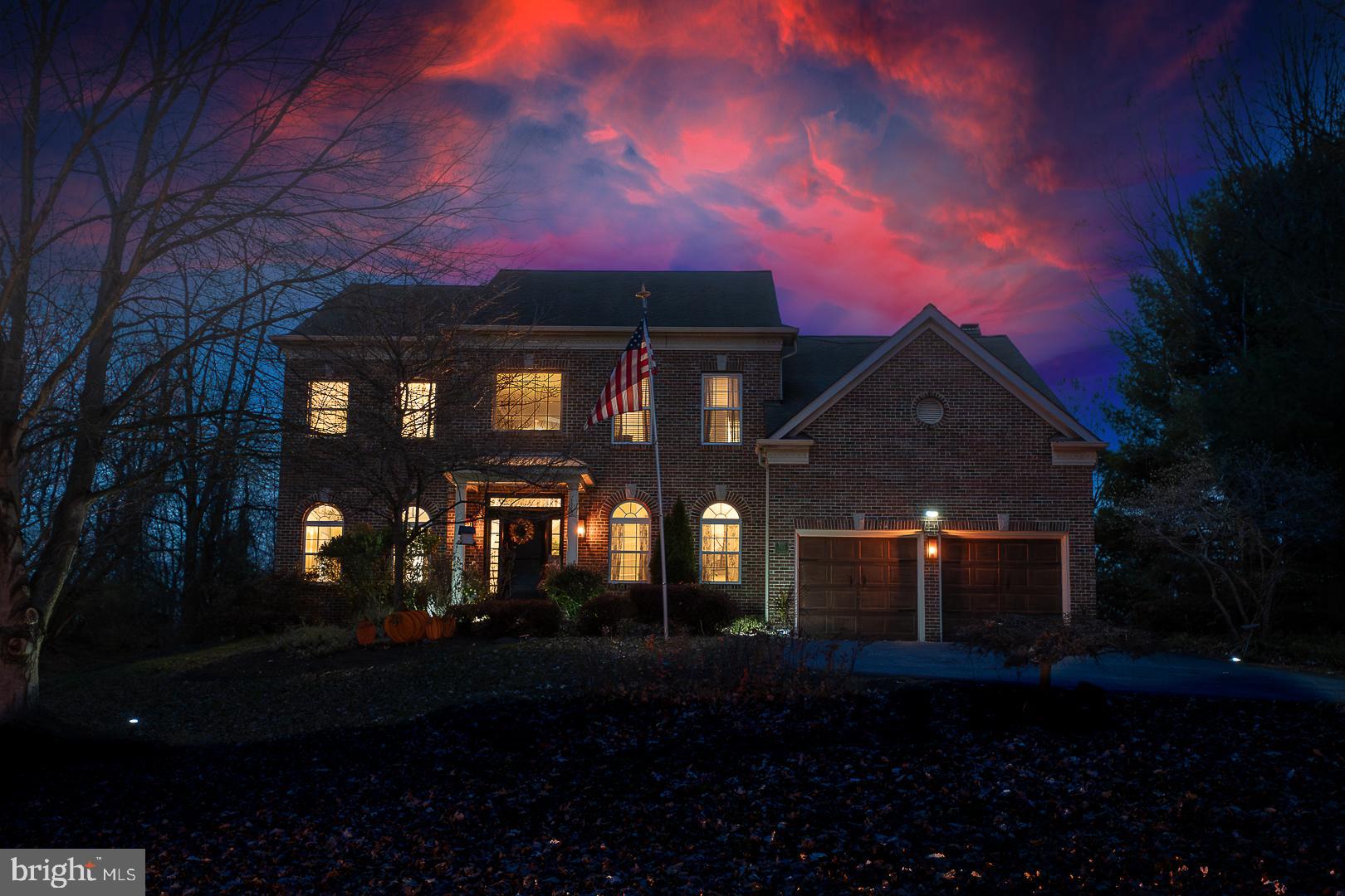 OLD MILL POINTE - Residential