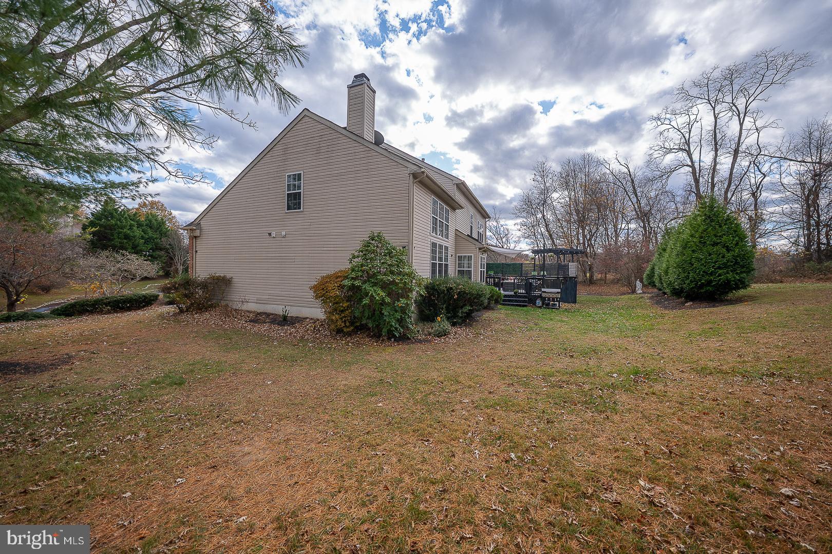 OLD MILL POINTE - Residential