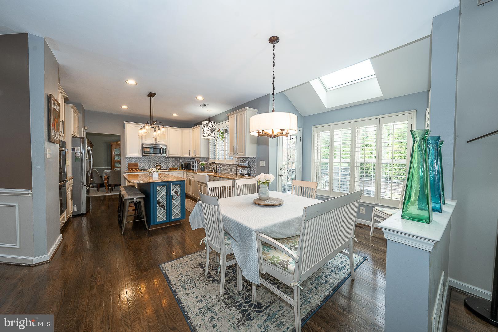 OLD MILL POINTE - Residential