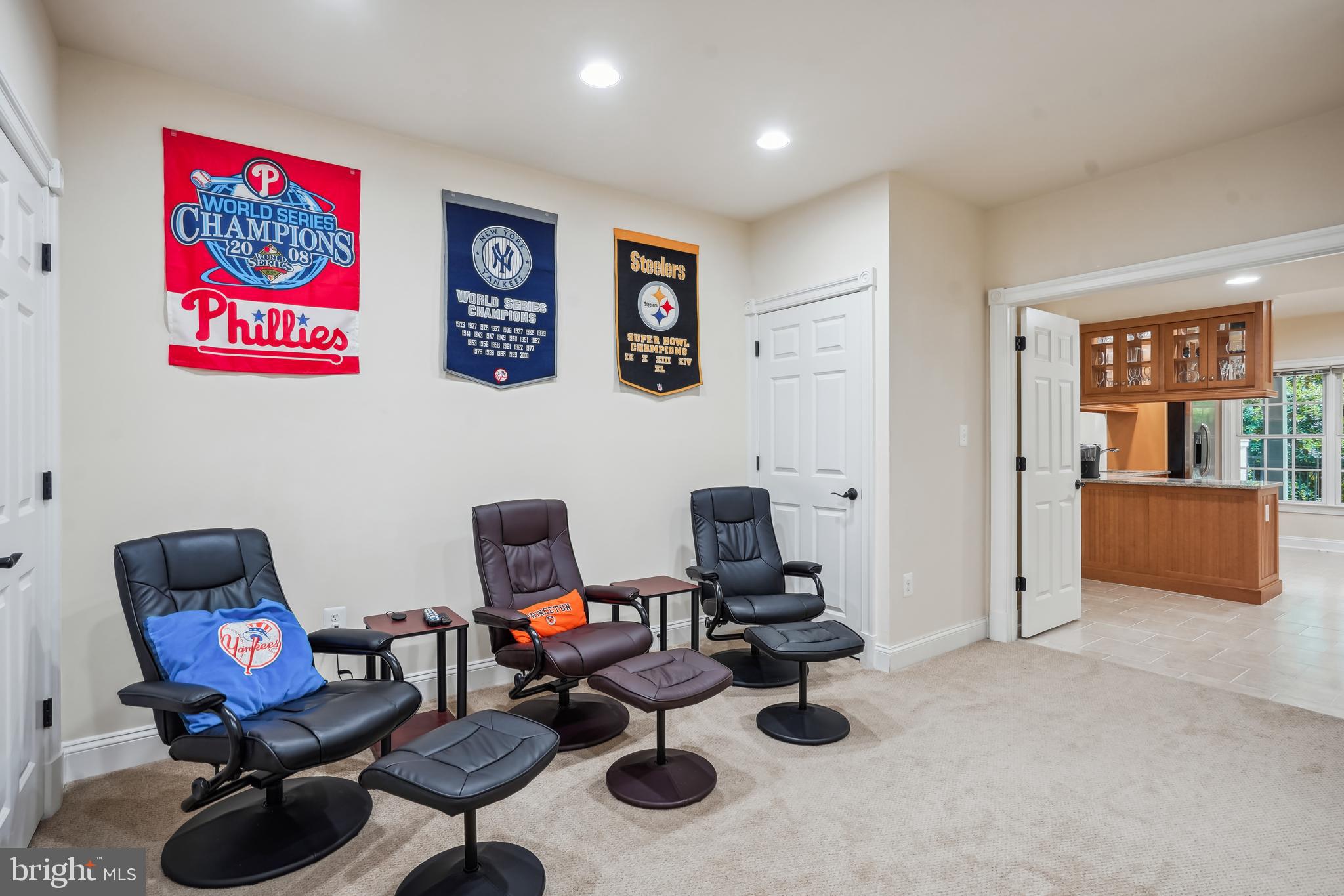 PICKETT'S RESERVE - Residential