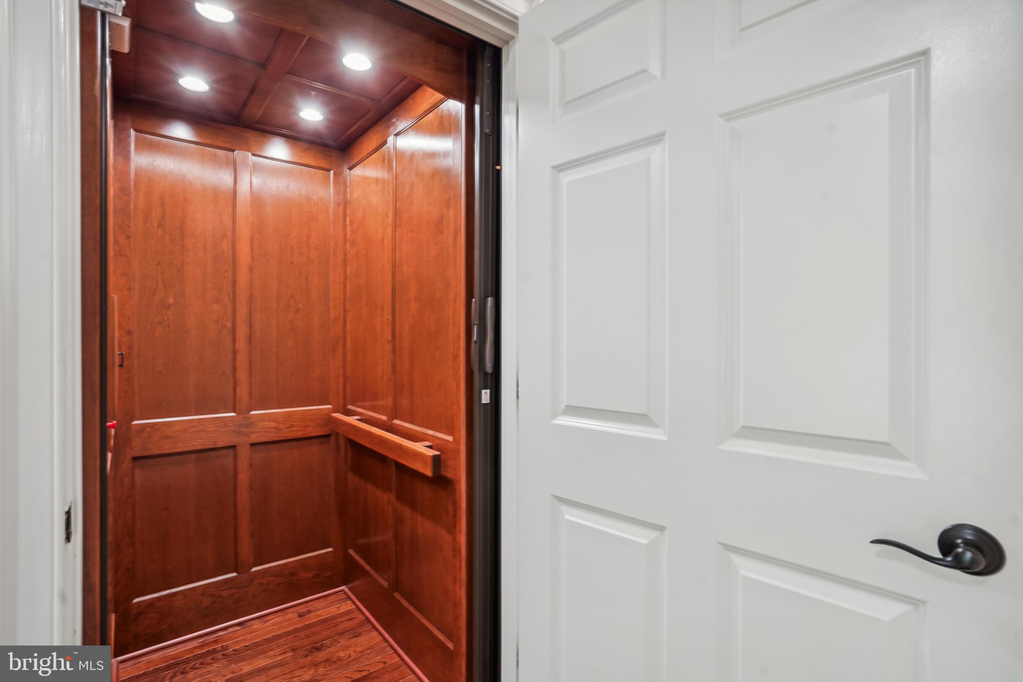 PICKETT'S RESERVE - Residential