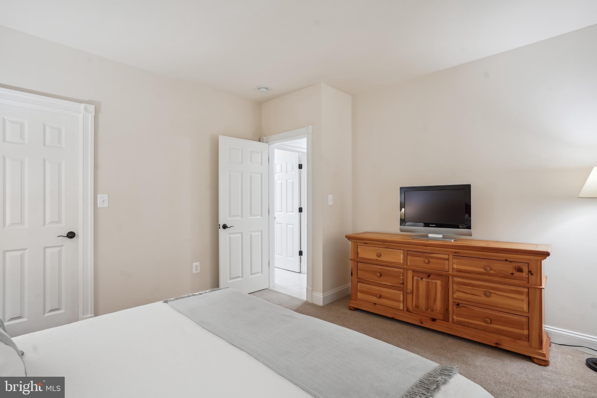 PICKETT'S RESERVE - Residential