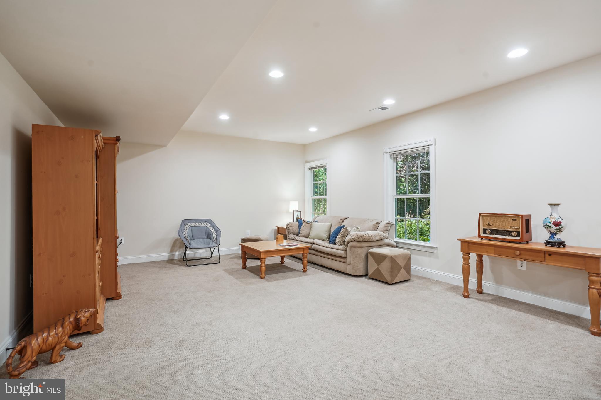 PICKETT'S RESERVE - Residential