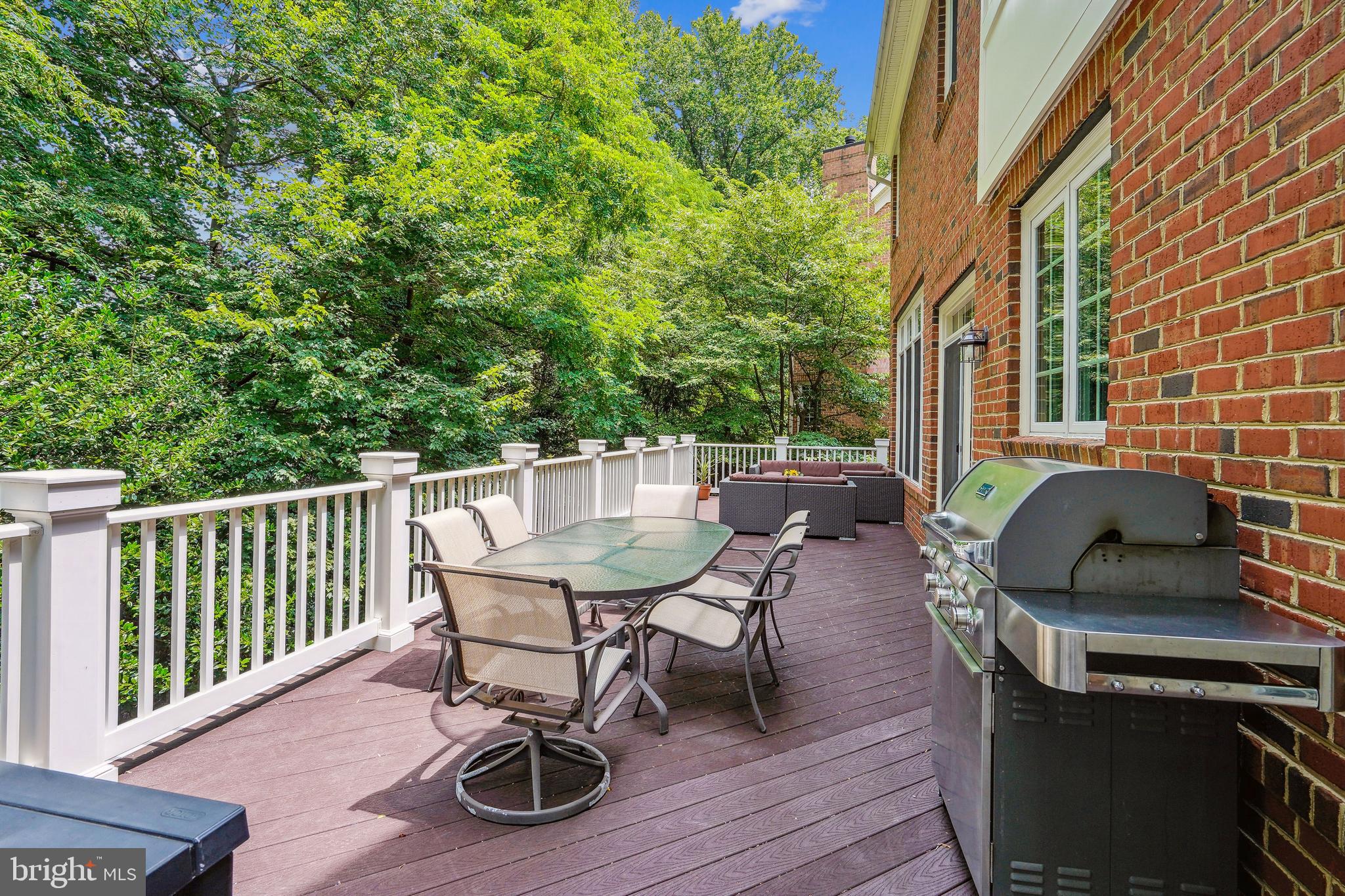 PICKETT'S RESERVE - Residential