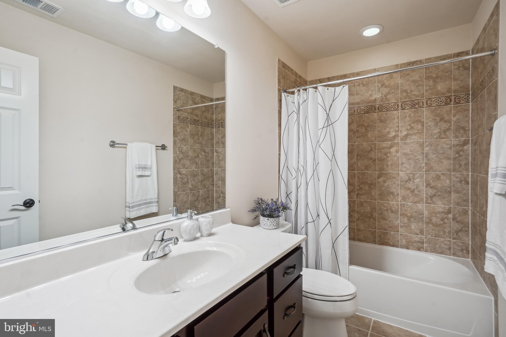 PICKETT'S RESERVE - Residential