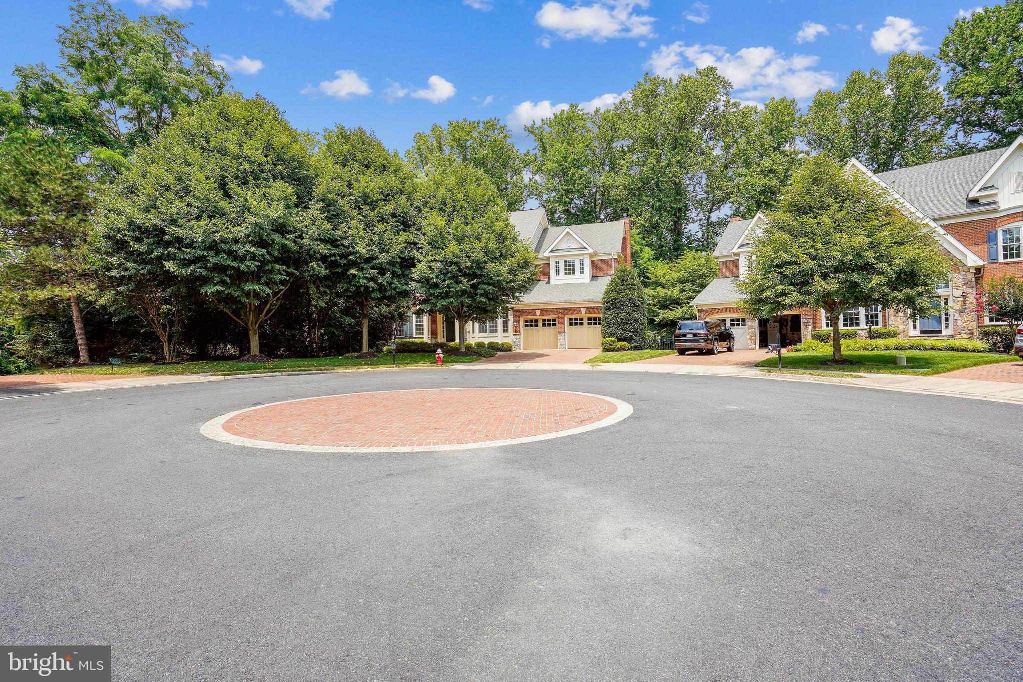 PICKETT'S RESERVE - Residential