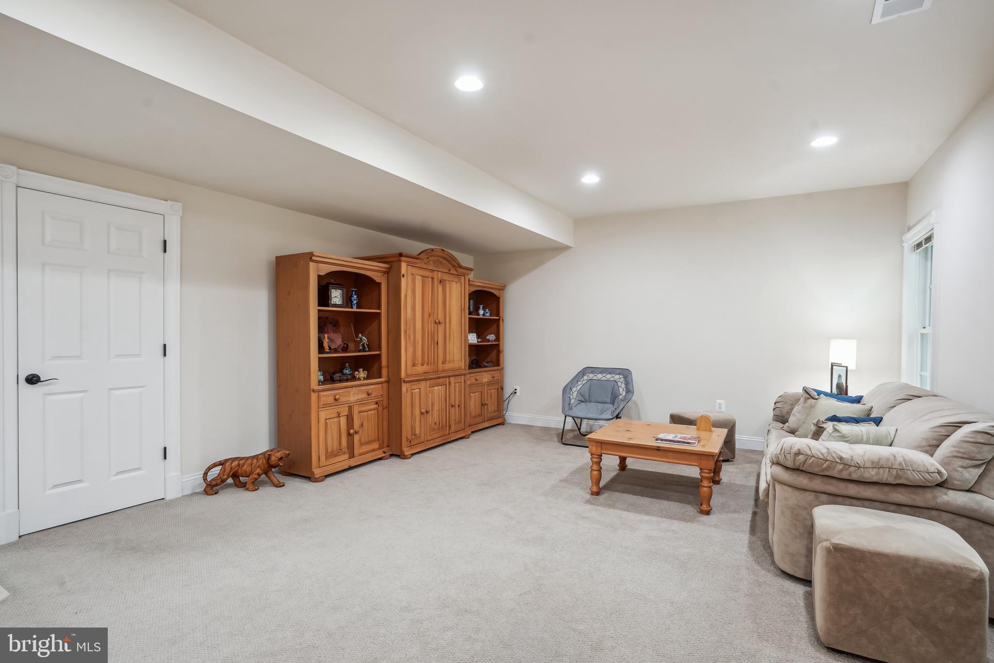 PICKETT'S RESERVE - Residential