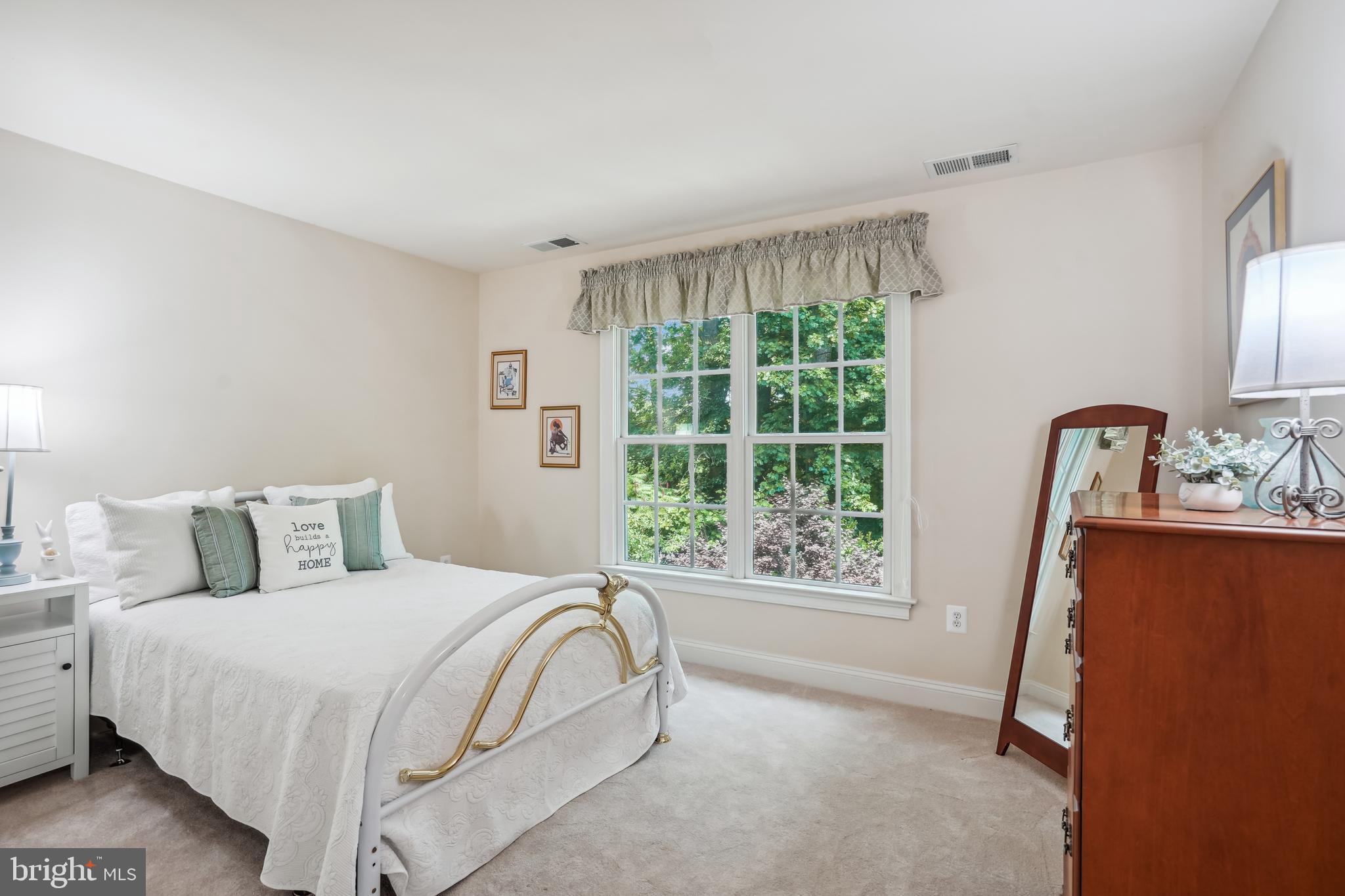 PICKETT'S RESERVE - Residential