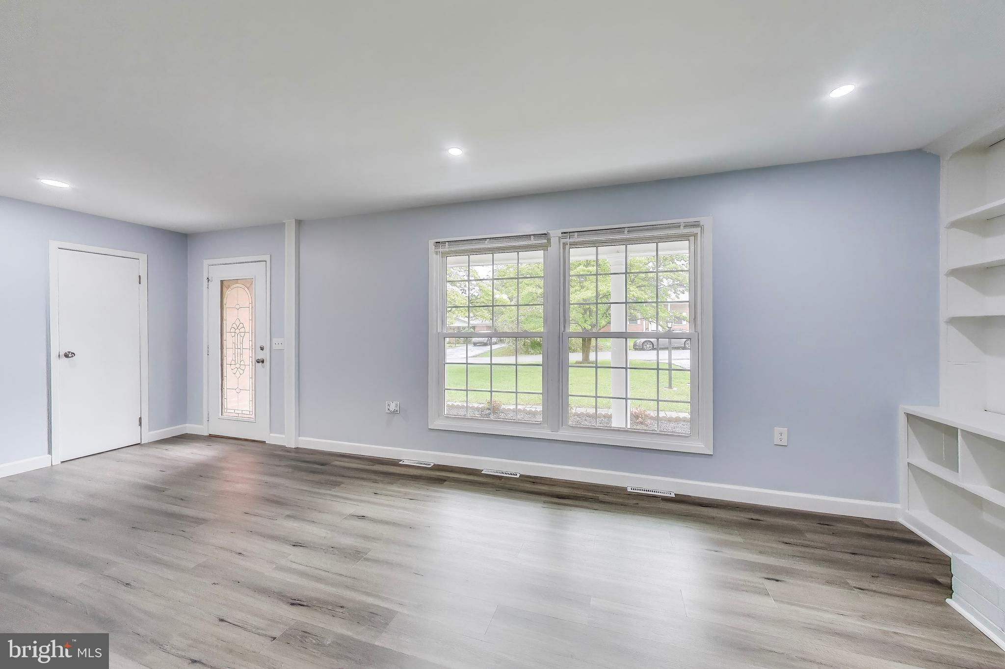 501 BARBERRY ST.