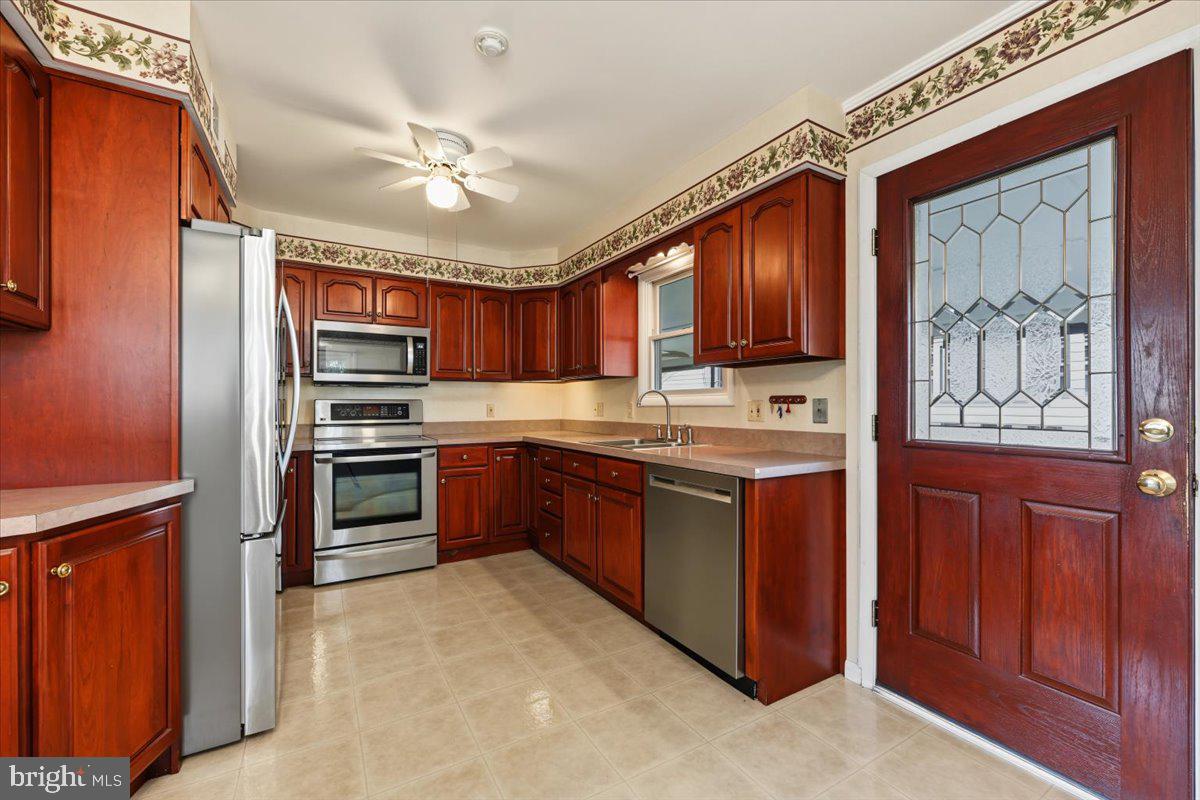 630 WOODLAND DRIVE