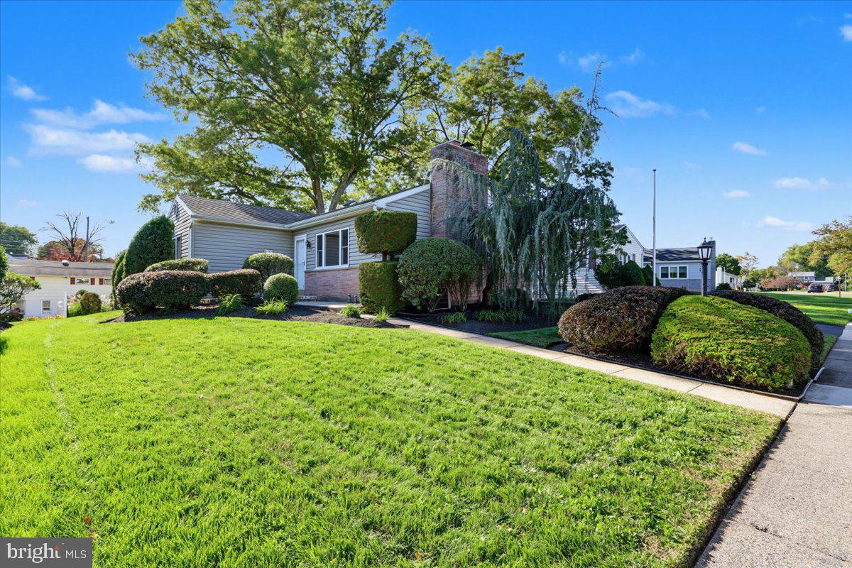 630 WOODLAND DRIVE