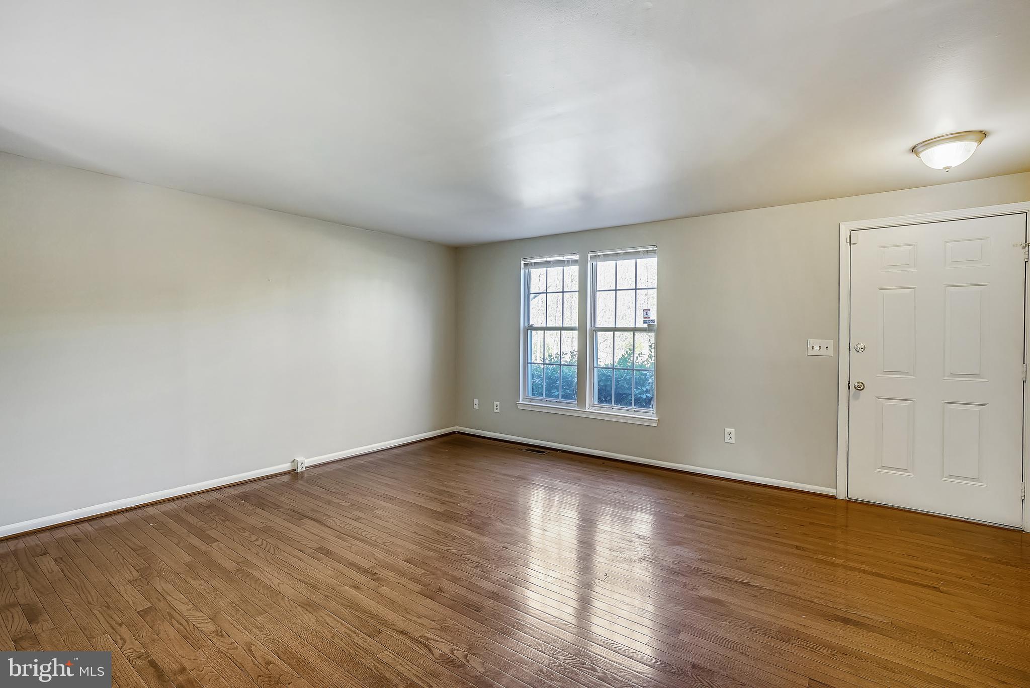 STONE RIVER - Residential