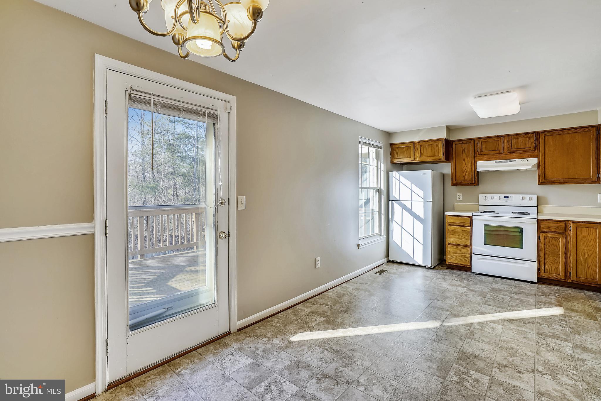 STONE RIVER - Residential