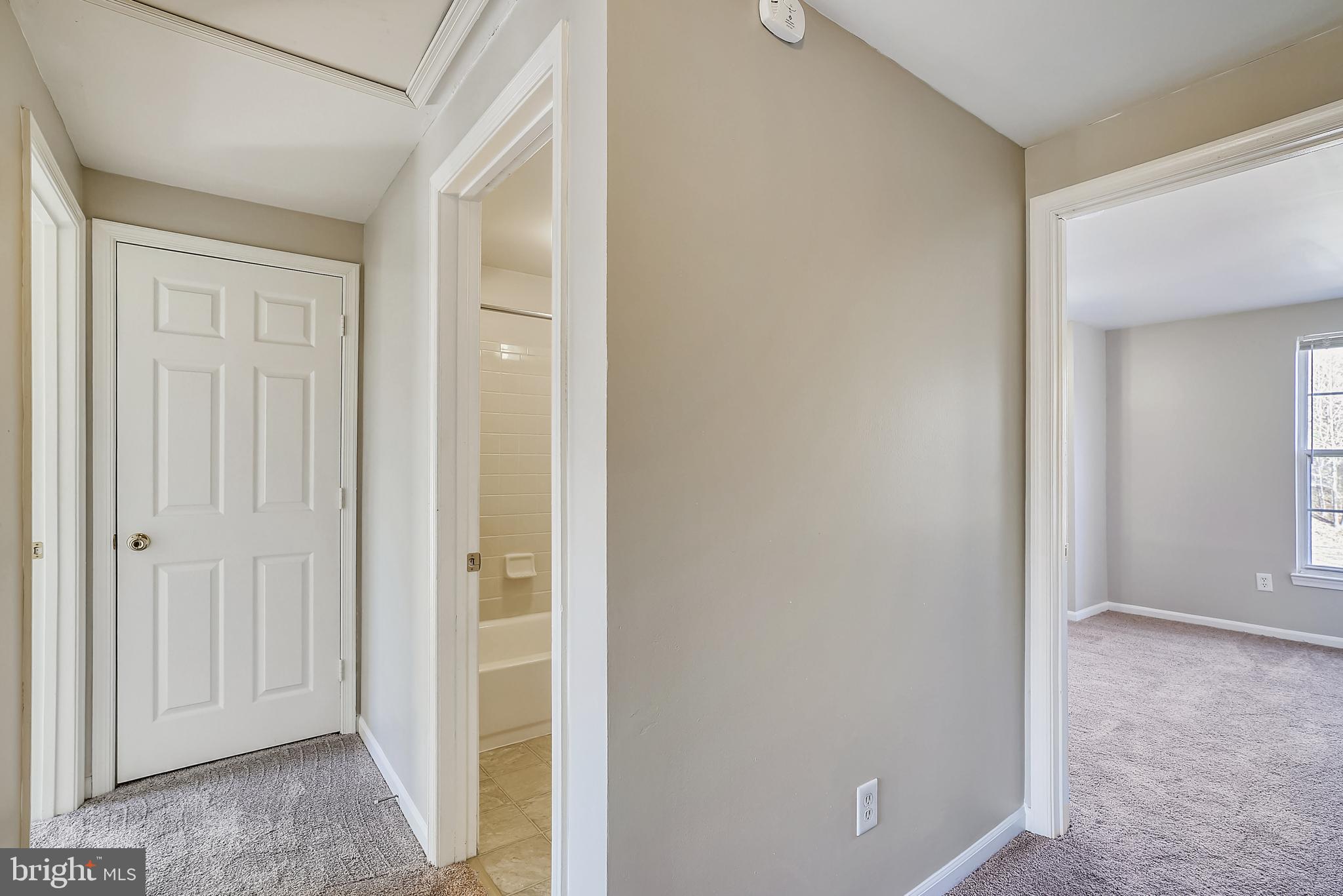 STONE RIVER - Residential