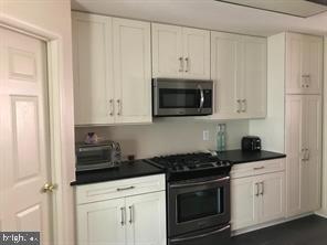 WILLOW BROOK - Residential Lease