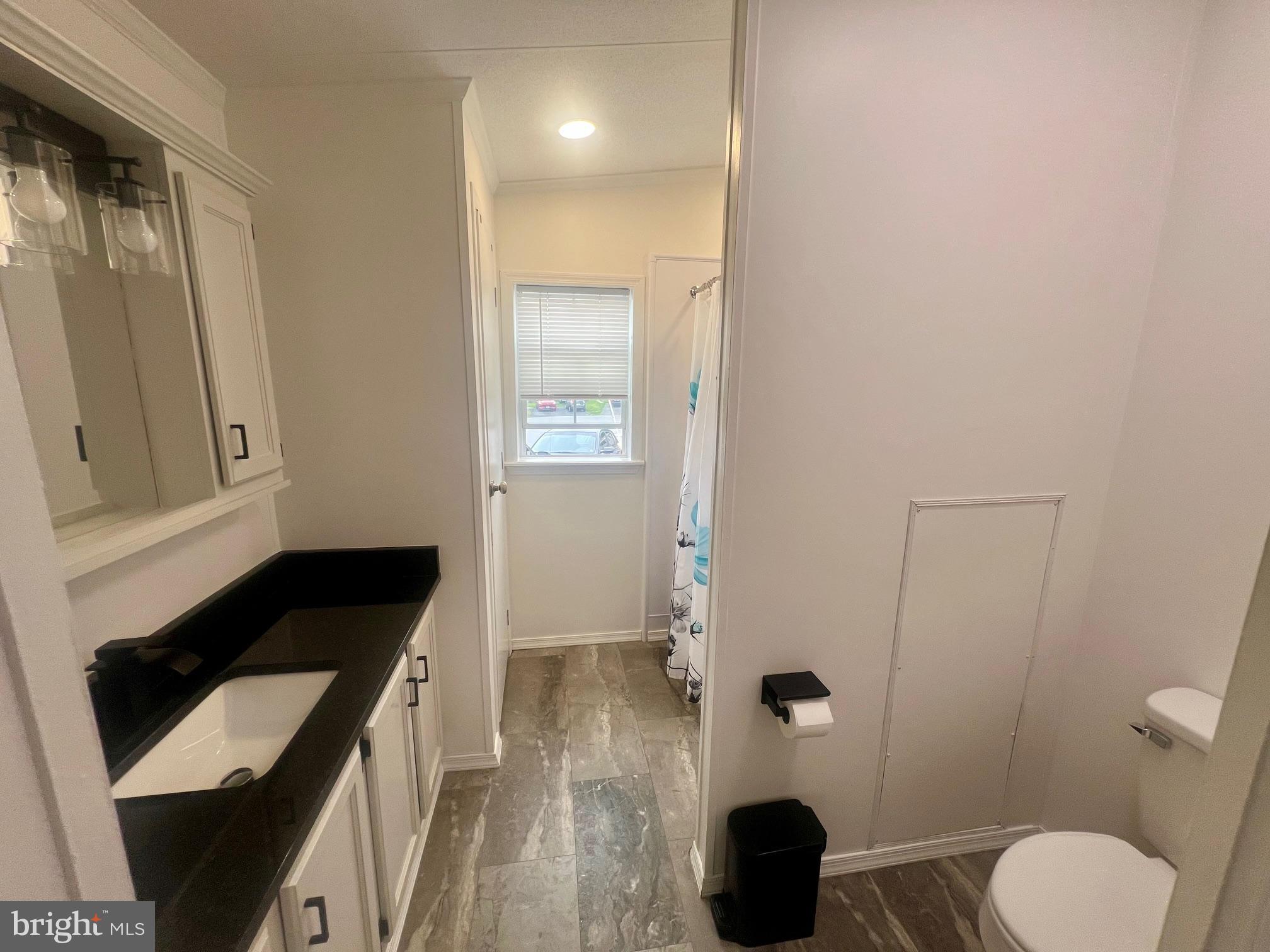 HIGHLAND MANOR - Residential