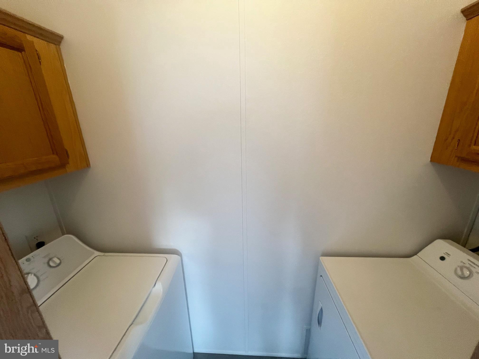 HIGHLAND MANOR - Residential