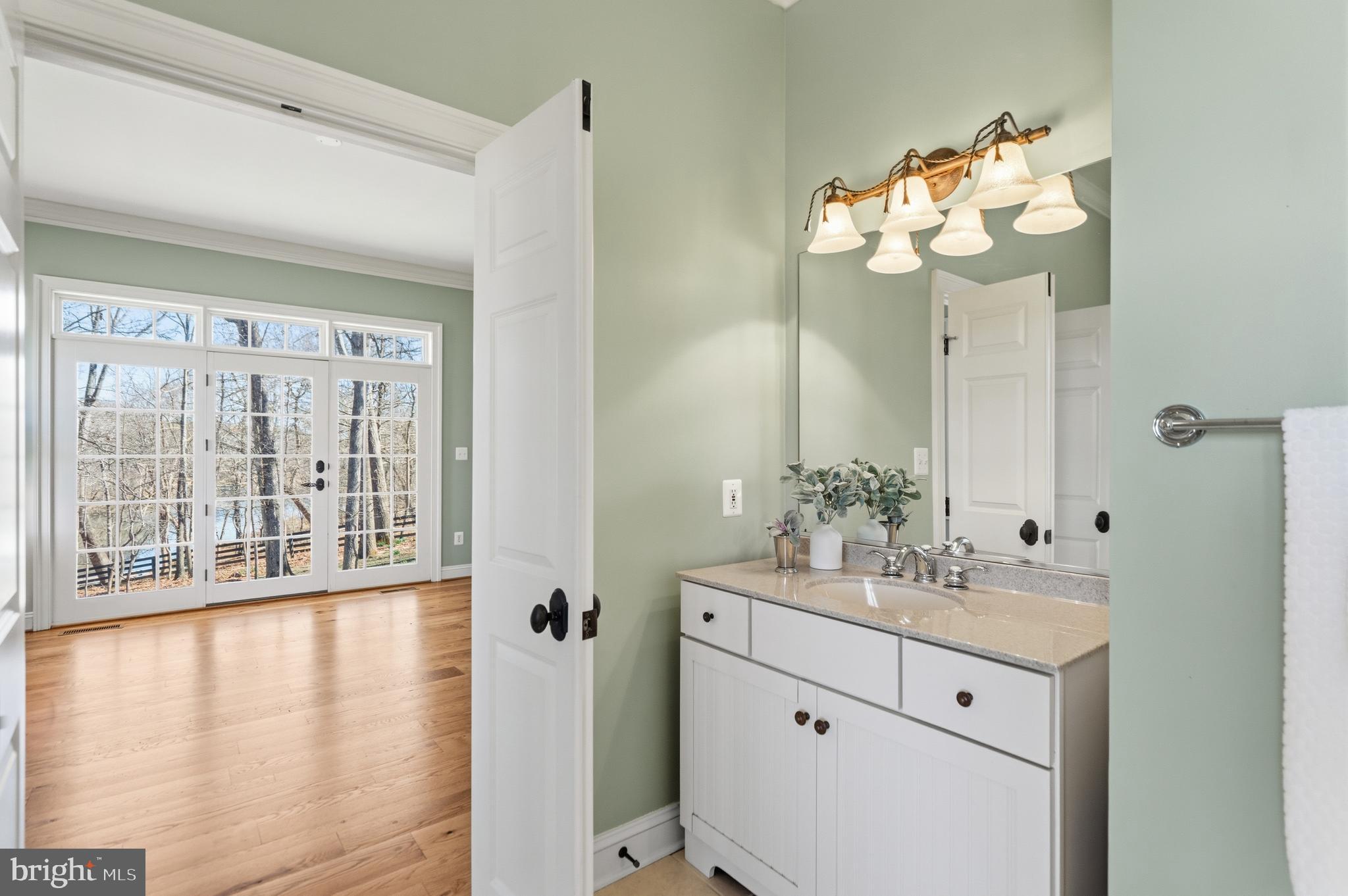 ASHLEY SPRINGS - Residential