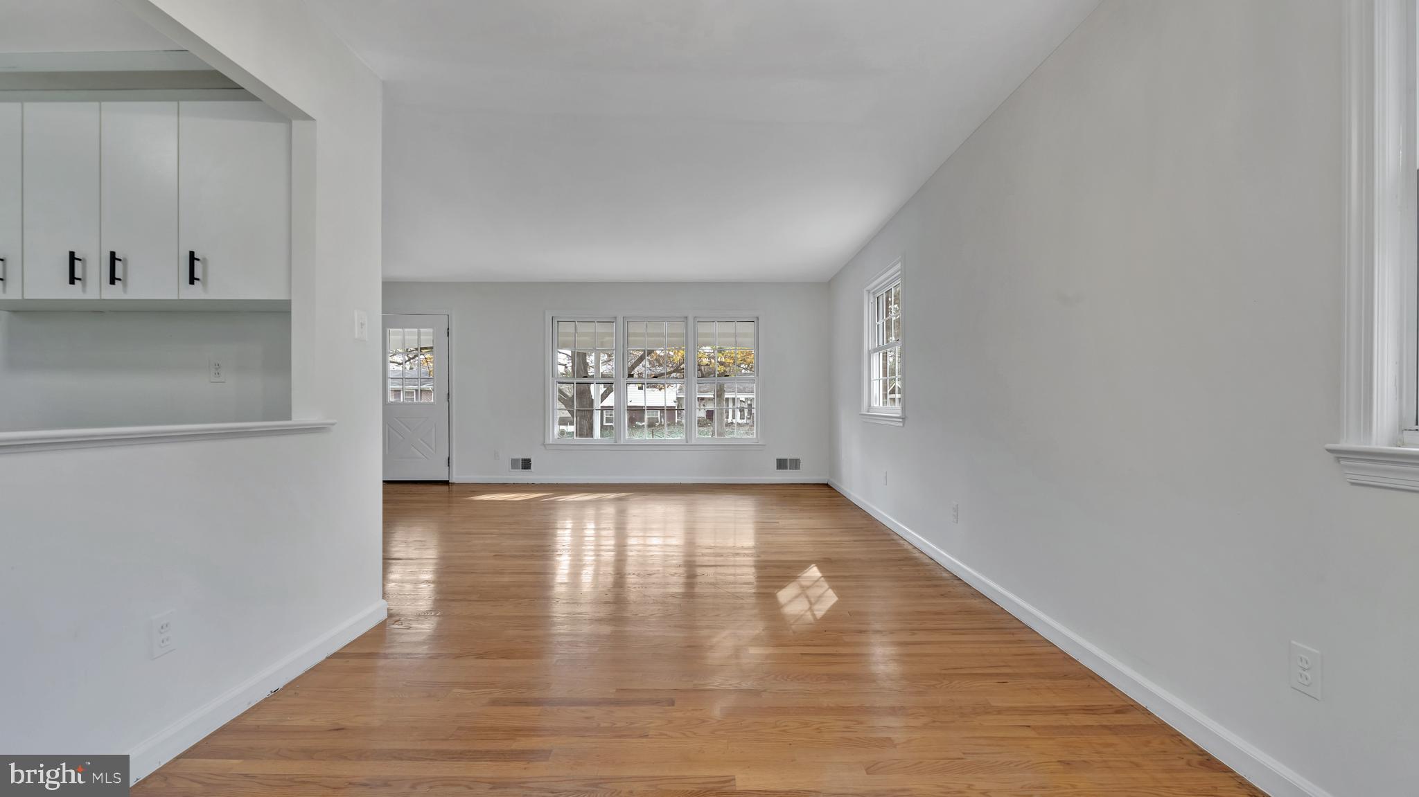 TEMPLE HILLS - Residential