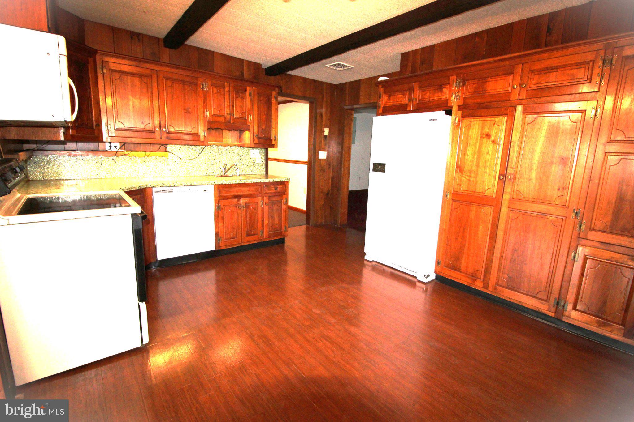 2212 BEAVER VALLEY PIKE 1ST FLOOR