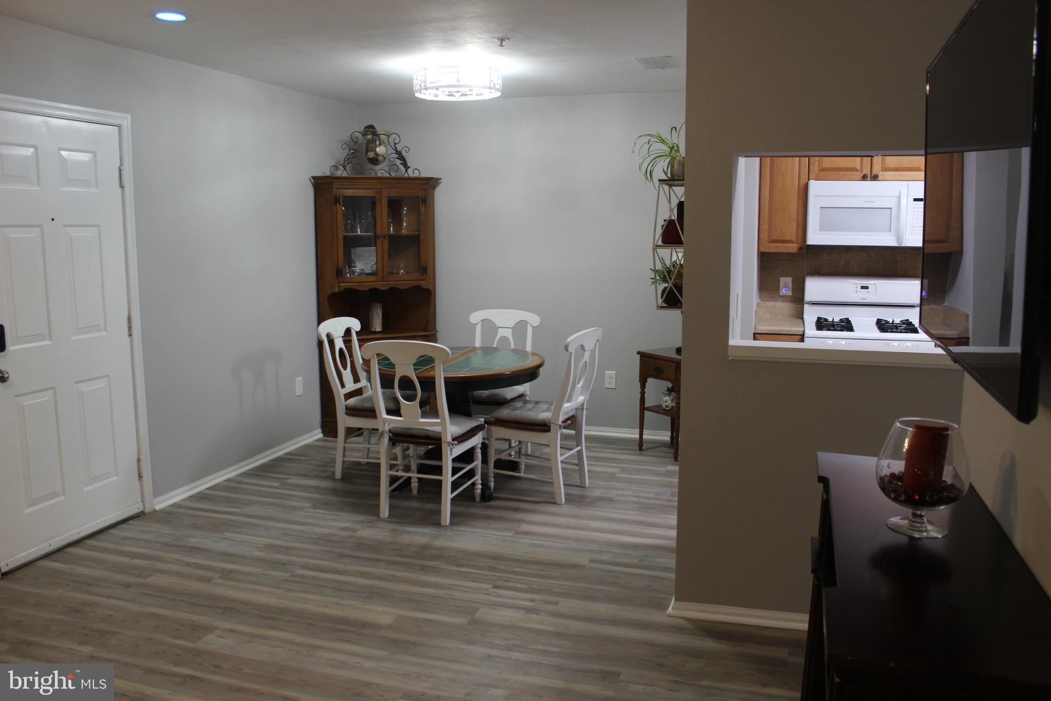 ENGLISH COUNTRY MANOR - Residential