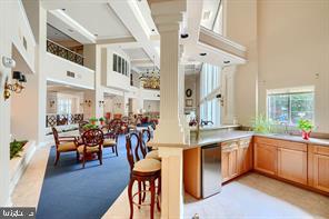 ENGLISH COUNTRY MANOR - Residential