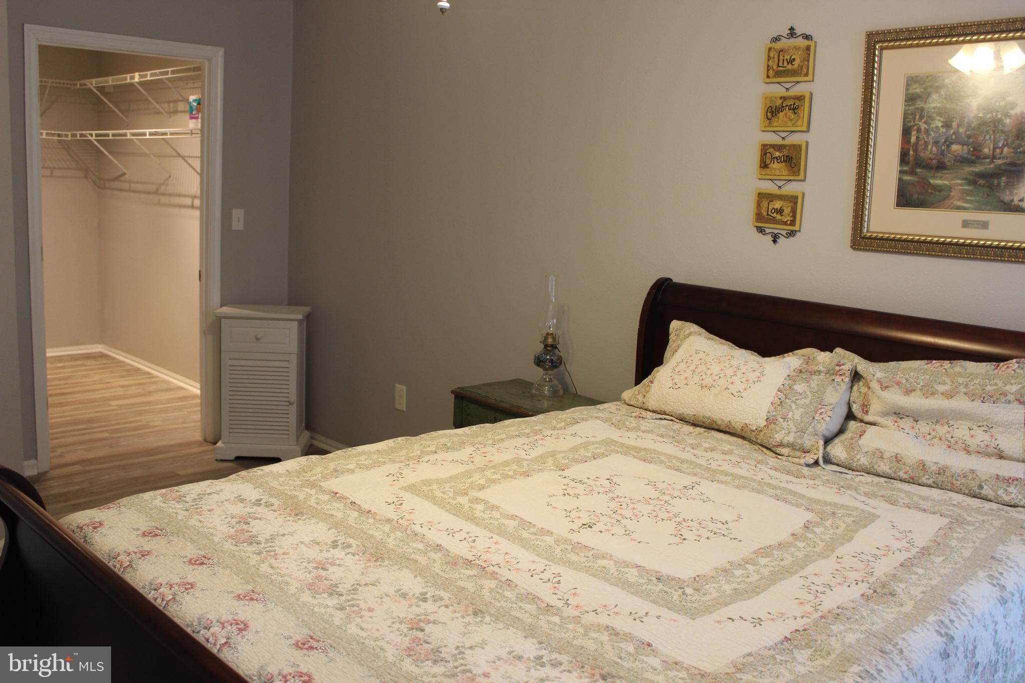 ENGLISH COUNTRY MANOR - Residential