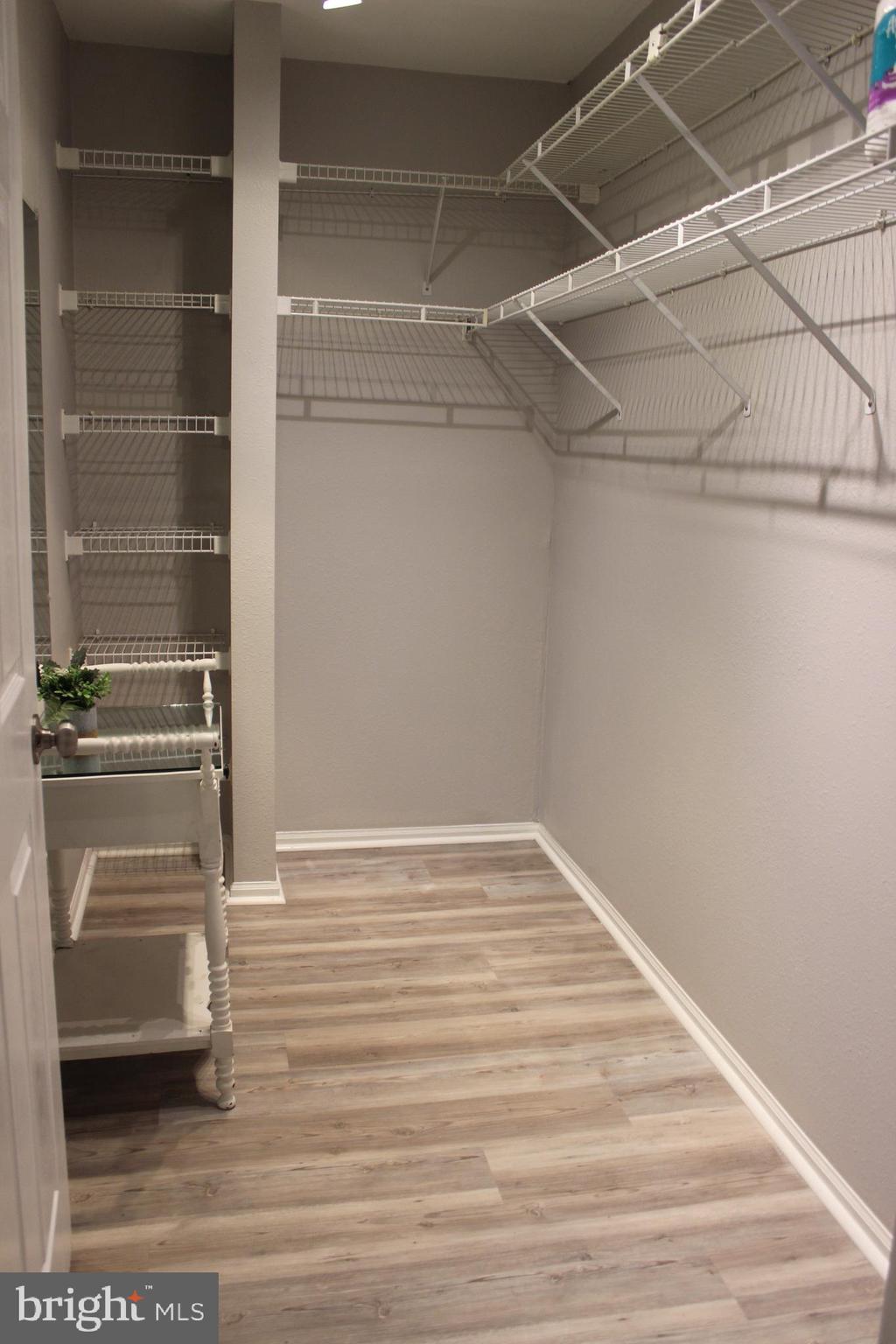 ENGLISH COUNTRY MANOR - Residential