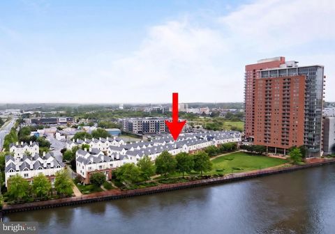 Townhouse For Sale - 167 Christina Landing Drive<br/> WILMINGTON, DE 19801