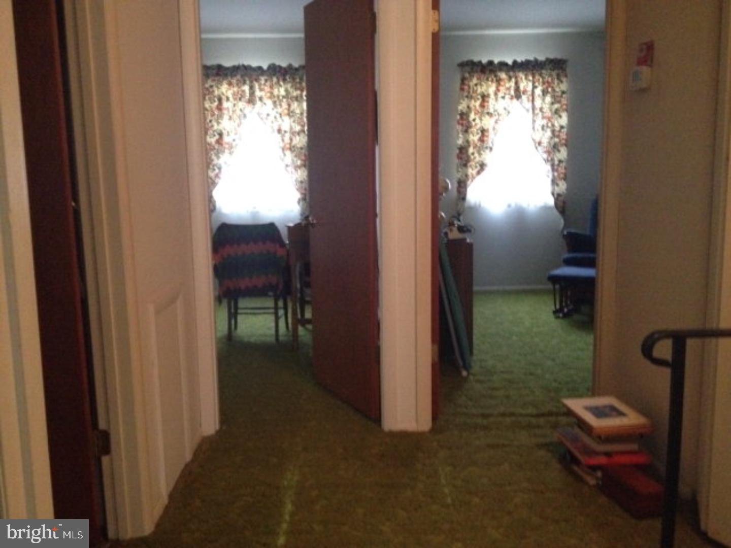 YORKTOWNE - Residential