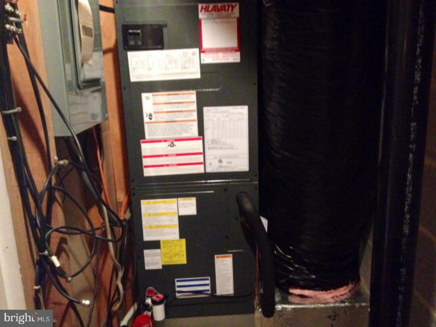 YORKTOWNE - Residential