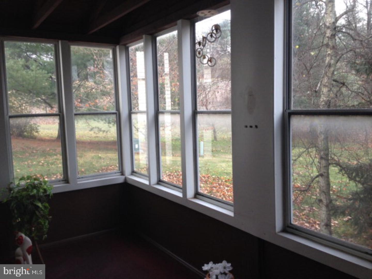 YORKTOWNE - Residential