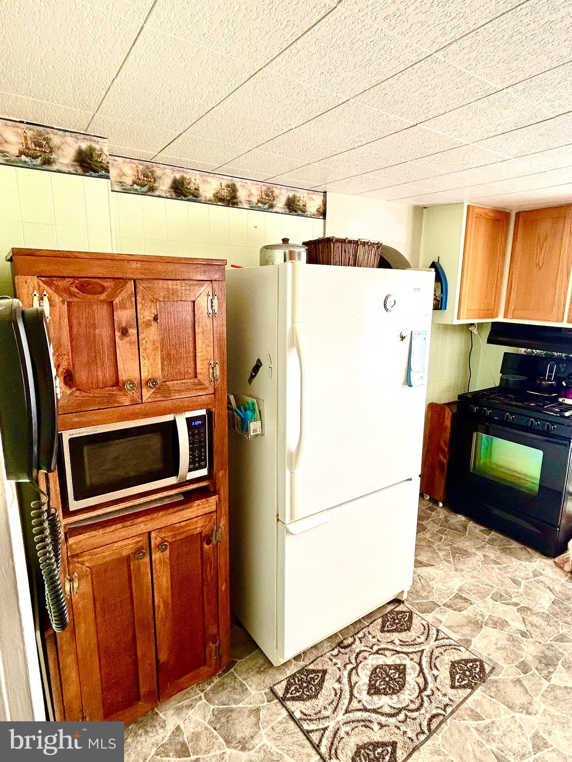 FAYETTEVILLE - Residential