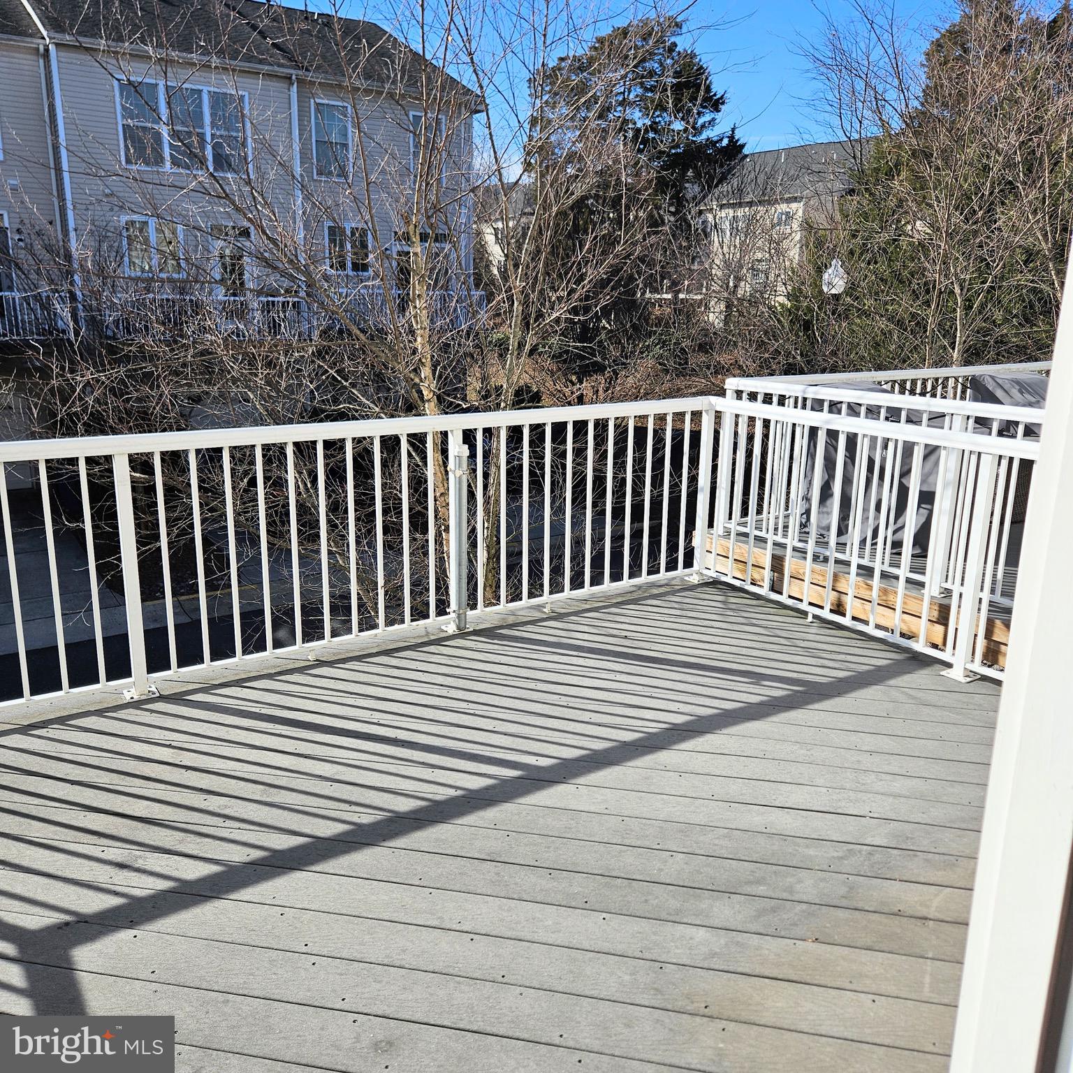 SOUTH RIDING - Residential Lease